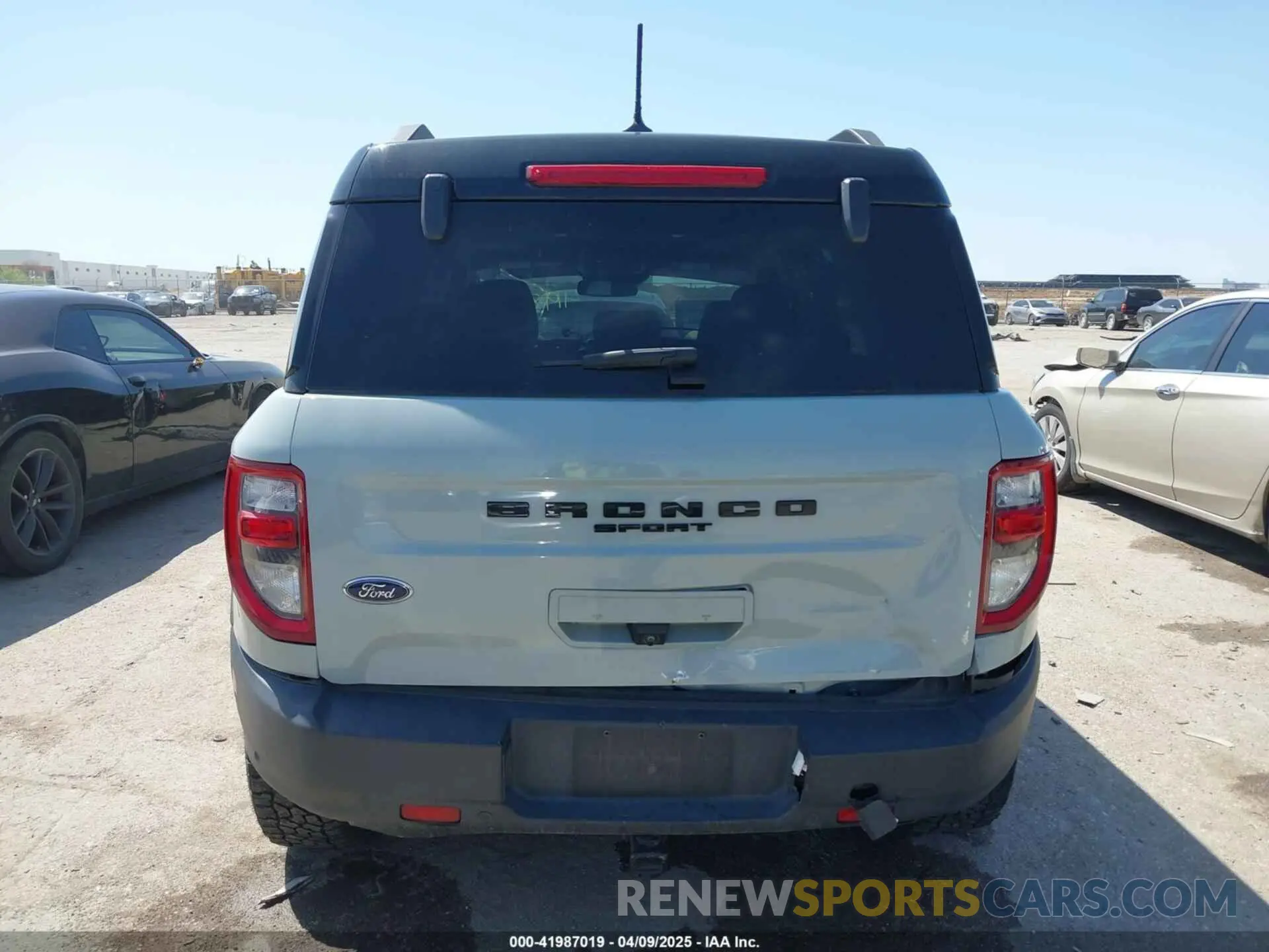 16 fotografías del automóvil dañado 3FMCR9F9XMRA13143 FORD BRONCO SPORT 2021