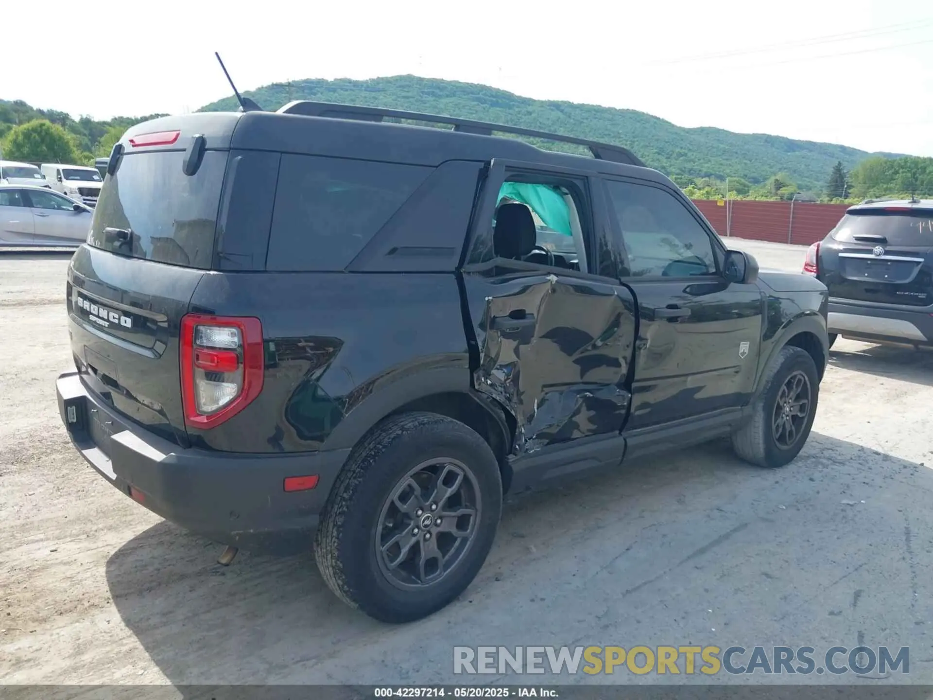 4 fotografías del automóvil dañado 3FMCR9B60NRD67511 FORD BRONCO SPORT 2022