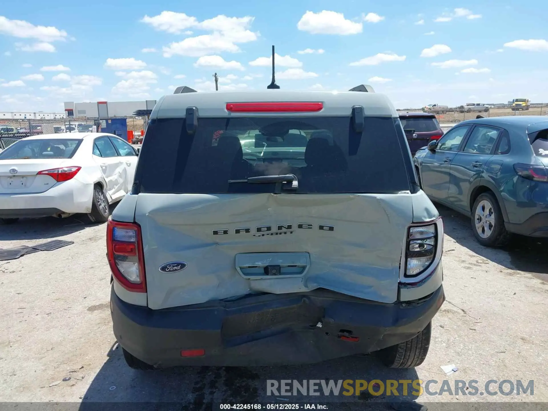 16 fotografías del automóvil dañado 3FMCR9B6XNRD65927 FORD BRONCO SPORT 2022