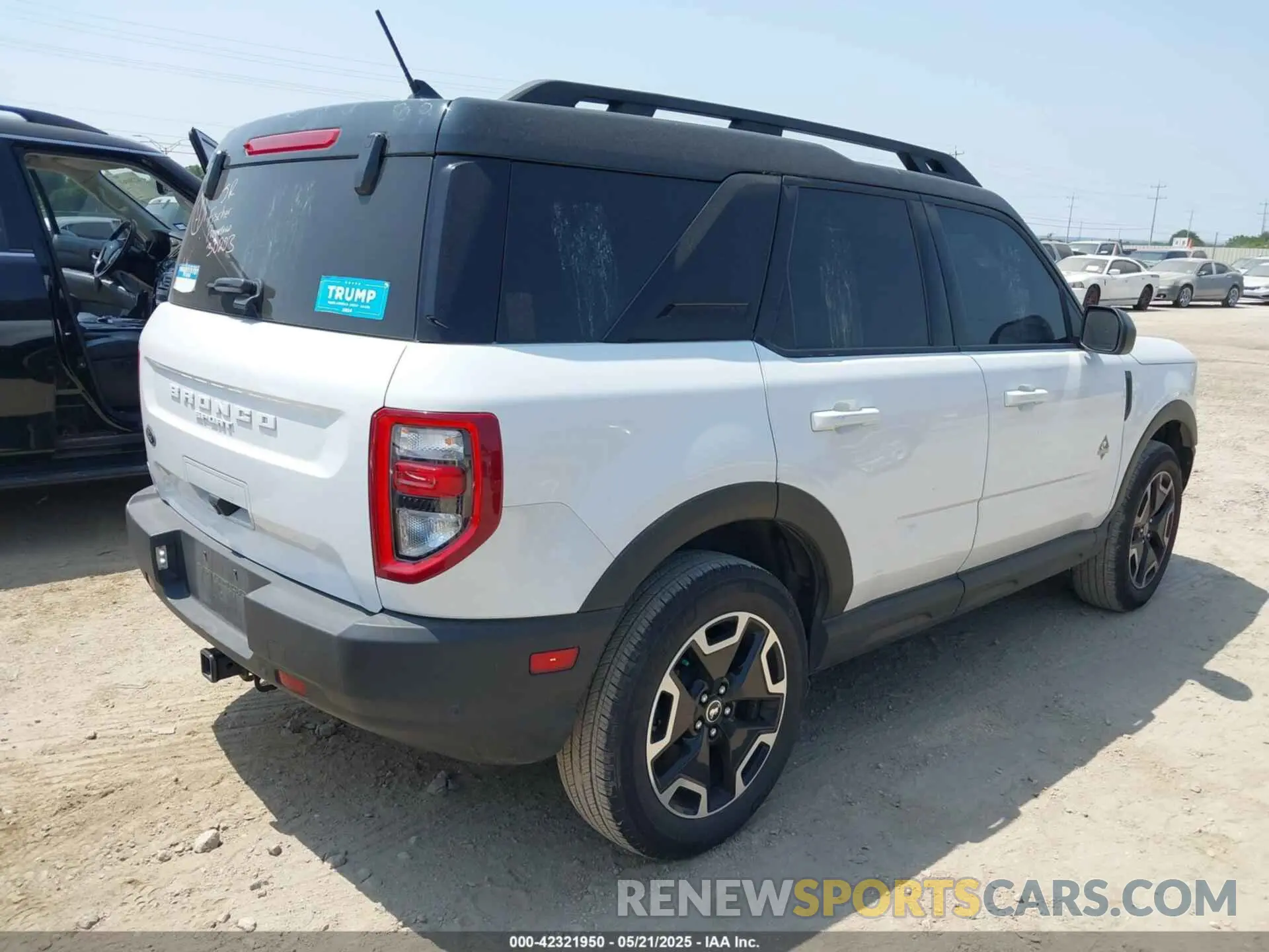 4 fotografías del automóvil dañado 3FMCR9C6XNRE27616 FORD BRONCO SPORT 2022