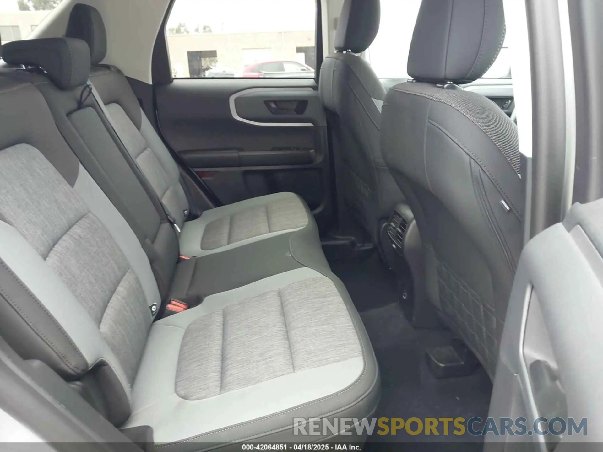 8 fotografías del automóvil dañado 3FMCR9B67PRD94546 FORD BRONCO SPORT 2023