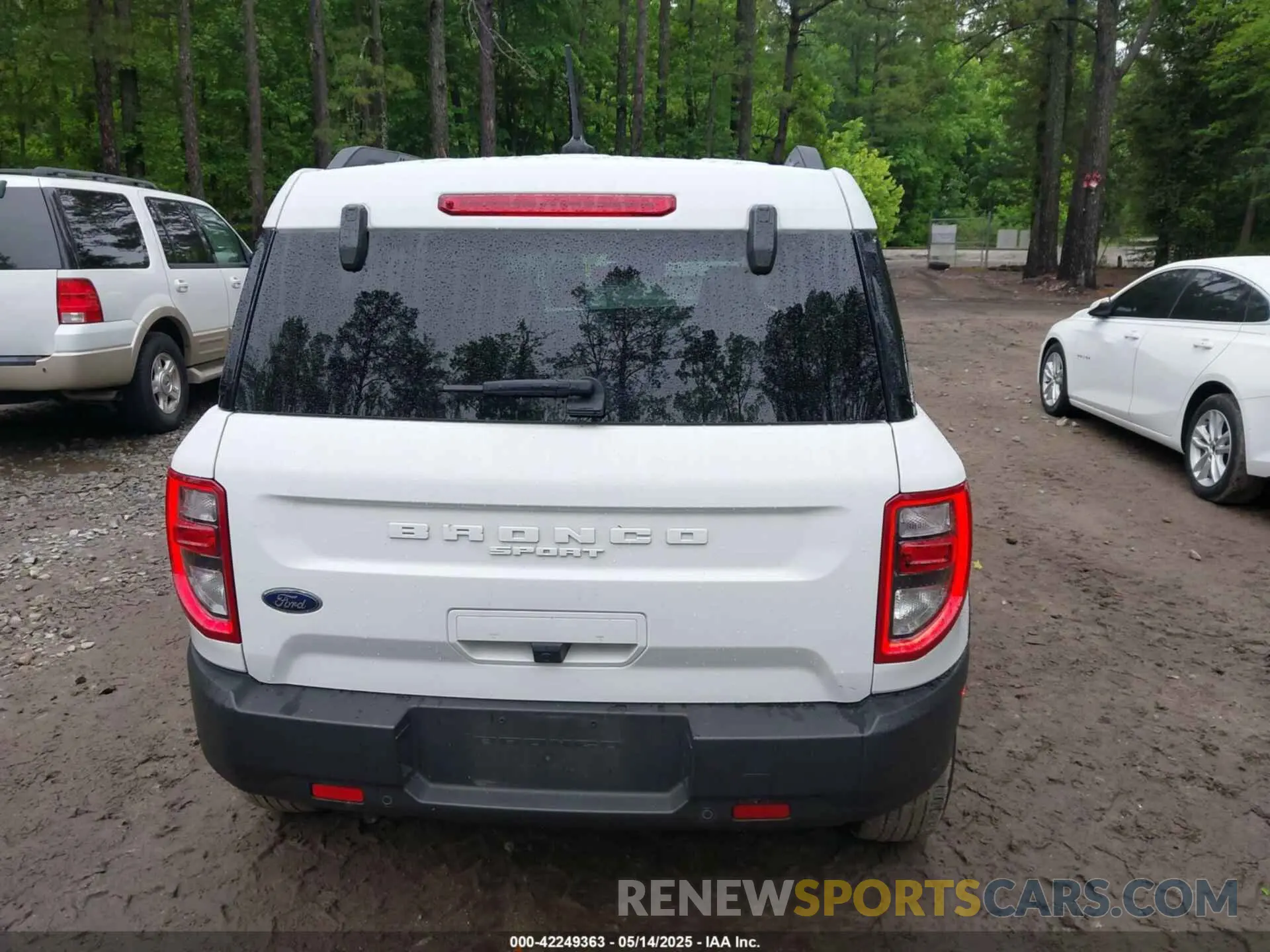 17 fotografías del automóvil dañado 3FMCR9B67PRE23060 FORD BRONCO SPORT 2023