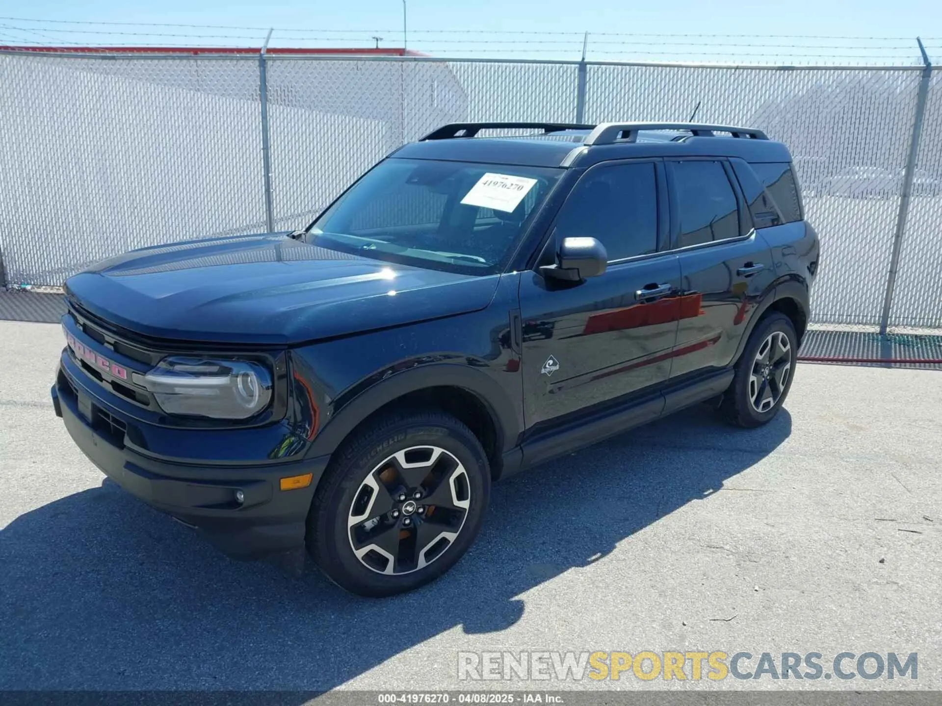 2 fotografías del automóvil dañado 3FMCR9C66PRE36302 FORD BRONCO SPORT 2023