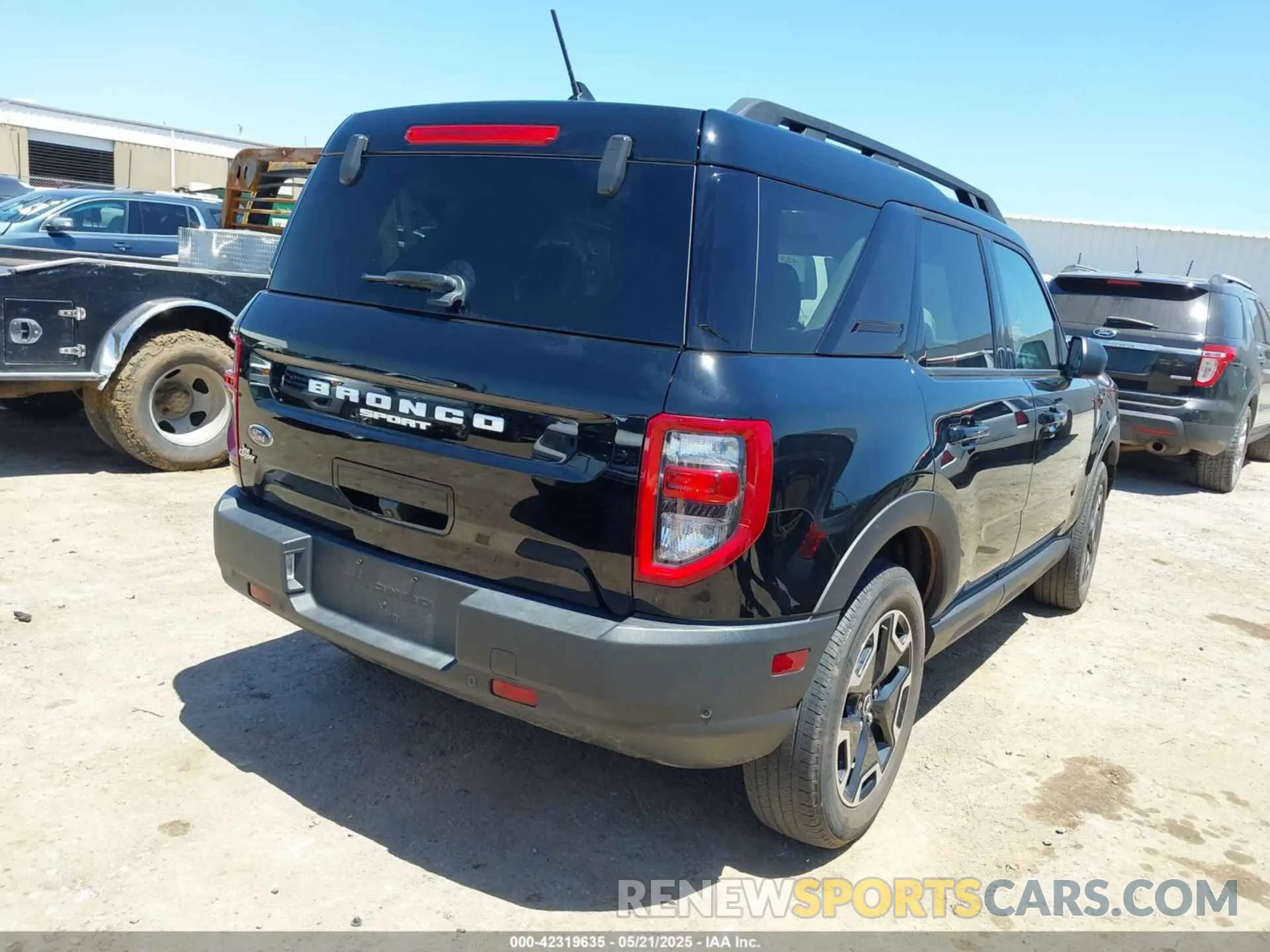 4 fotografías del automóvil dañado 3FMCR9C67PRE13479 FORD BRONCO SPORT 2023