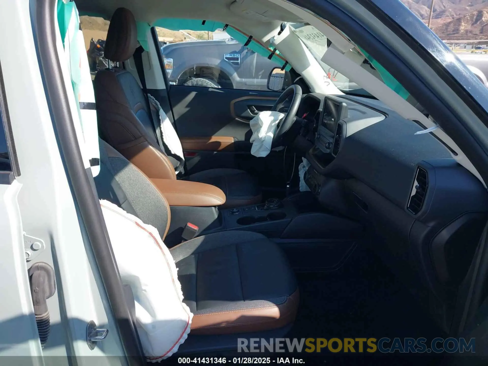 5 fotografías del automóvil dañado 3FMCR9C69PRD92280 FORD BRONCO SPORT 2023