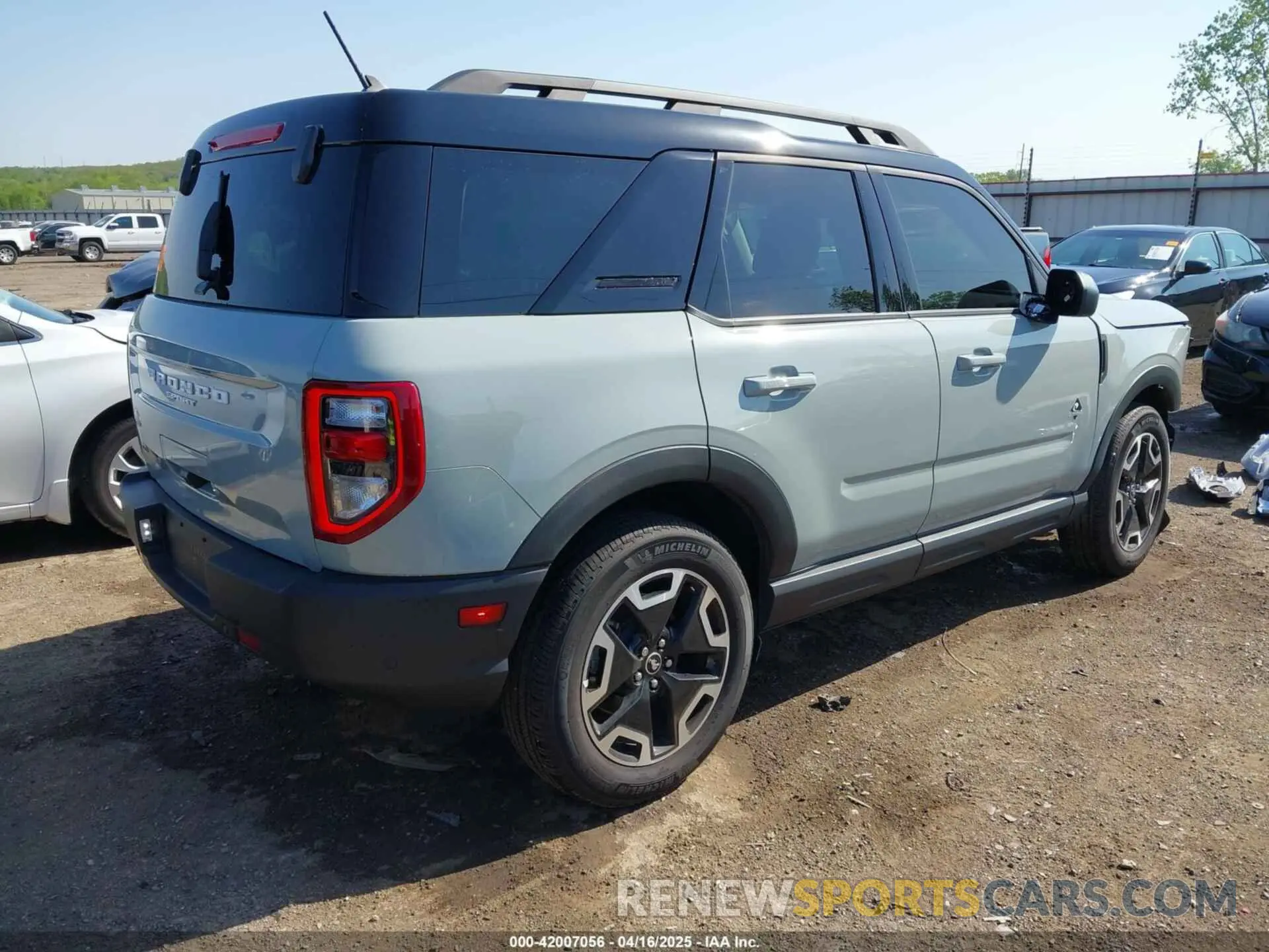 4 fotografías del automóvil dañado 3FMCR9C6XPRD60485 FORD BRONCO SPORT 2023