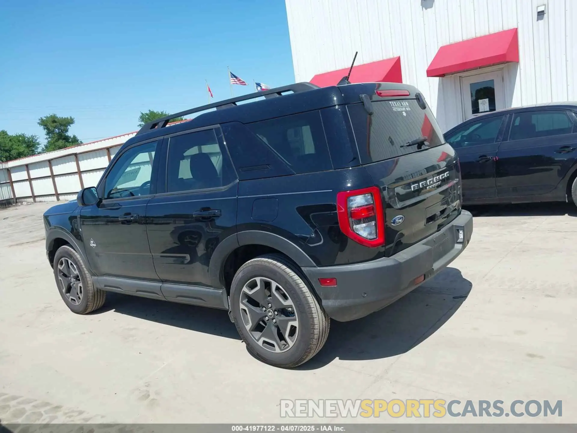 14 fotografías del automóvil dañado 3FMCR9C65RRF36152 FORD BRONCO SPORT 2024