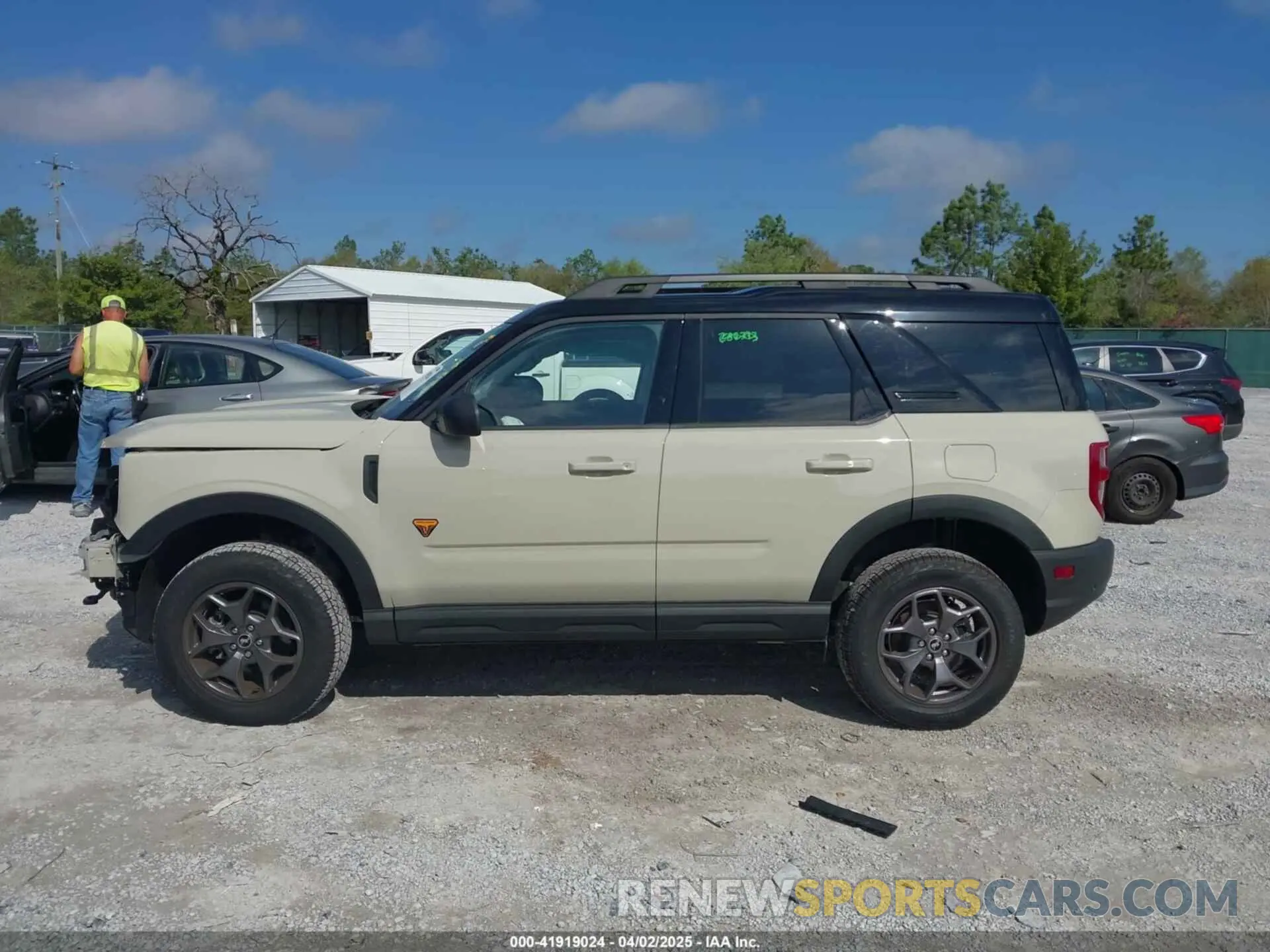 14 fotografías del automóvil dañado 3FMCR9D91RRF56505 FORD BRONCO SPORT 2024