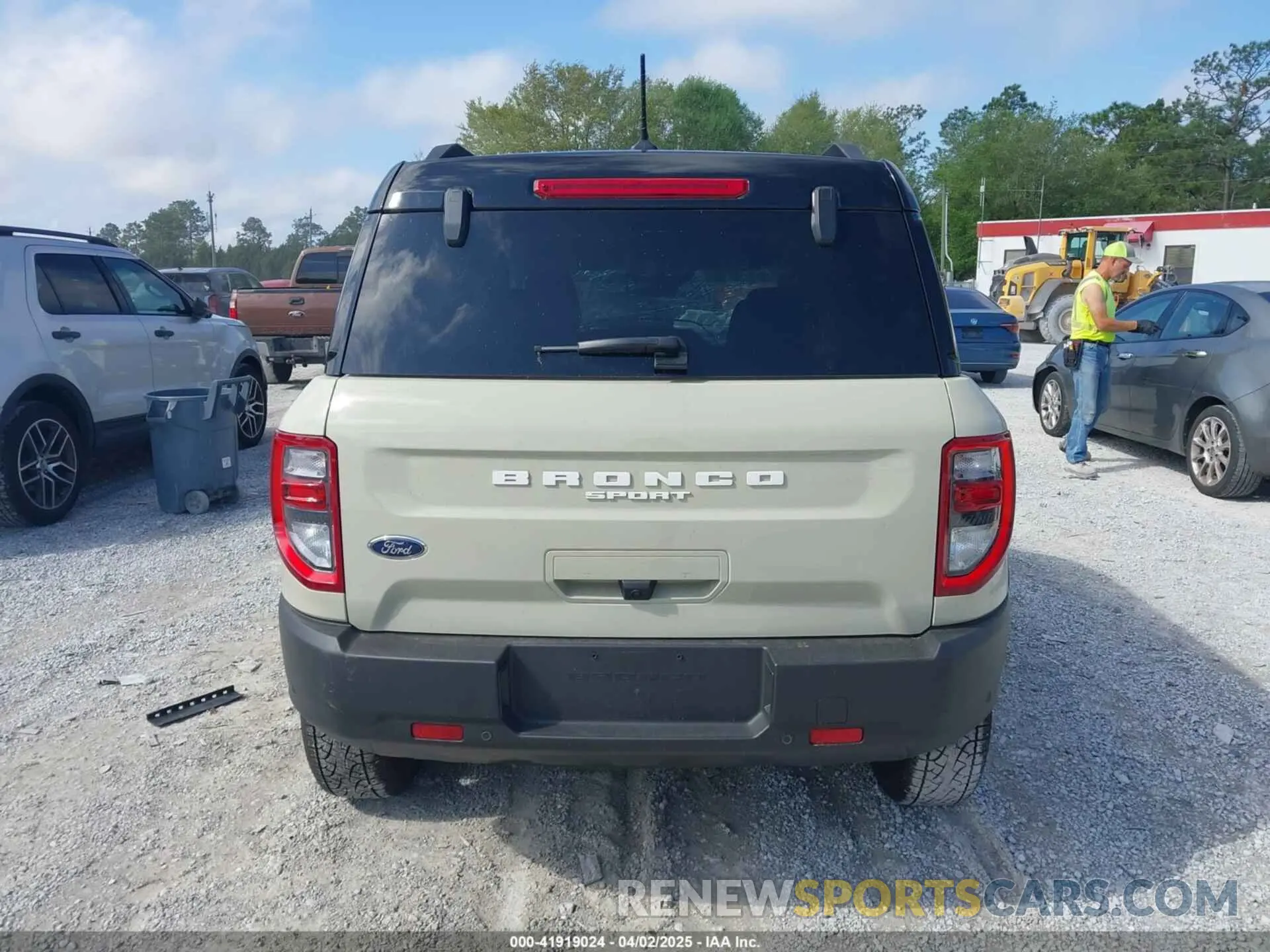 16 fotografías del automóvil dañado 3FMCR9D91RRF56505 FORD BRONCO SPORT 2024