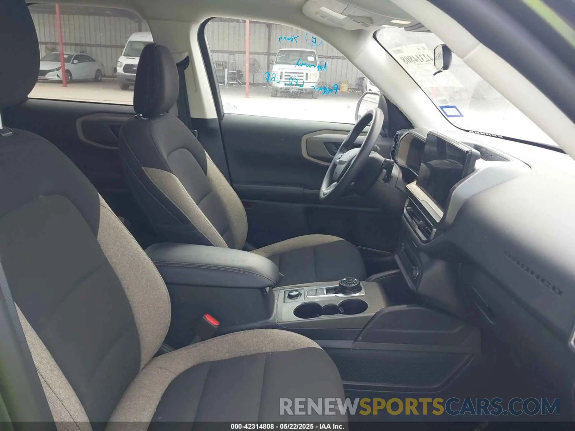 5 fotografías del automóvil dañado 3FMCR9BN0SRE08450 FORD BRONCO SPORT 2025