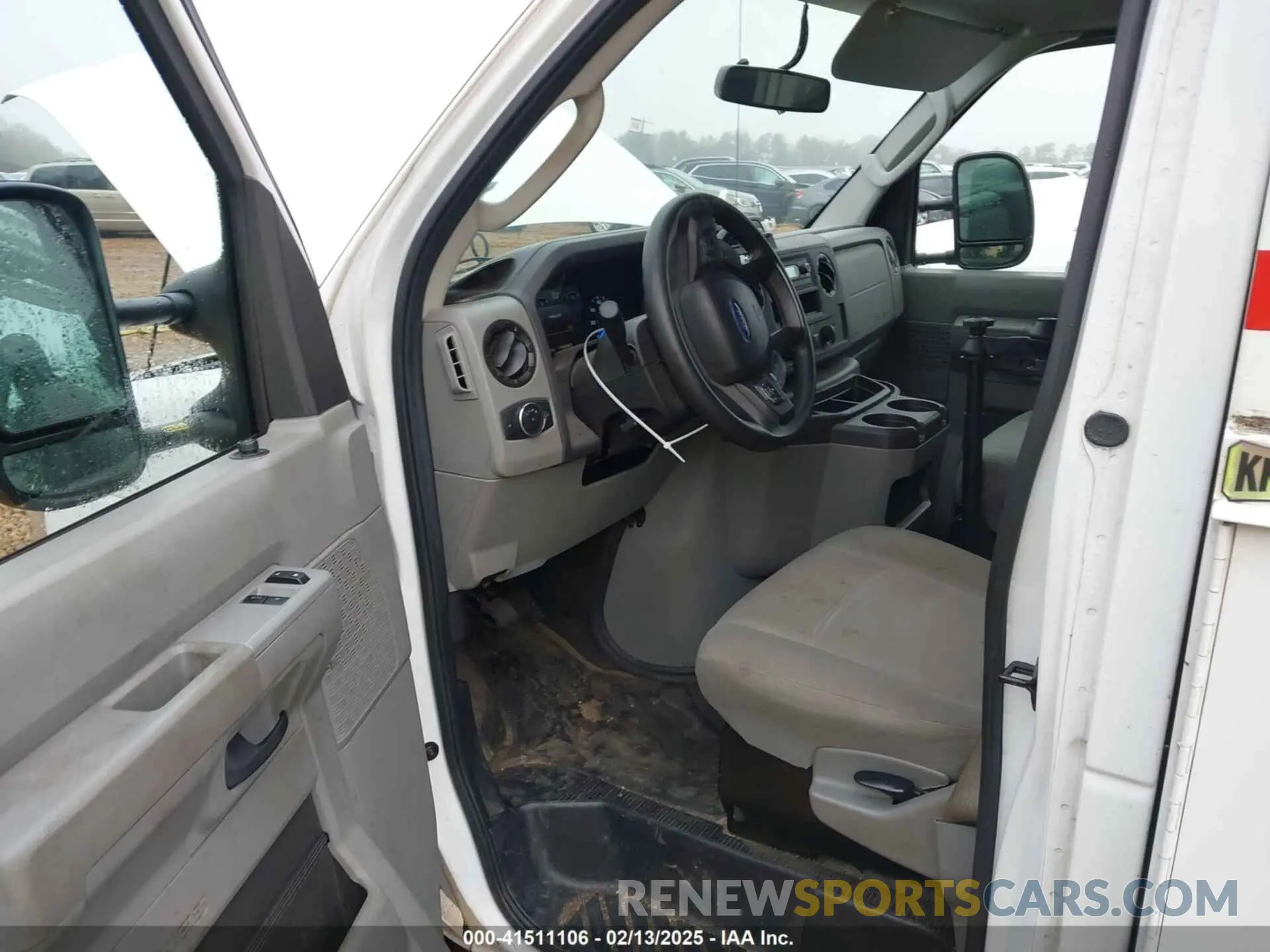 6 fotografías del automóvil dañado 1FDWE3FN1MDC38949 FORD E-350 CUTAWAY 2021