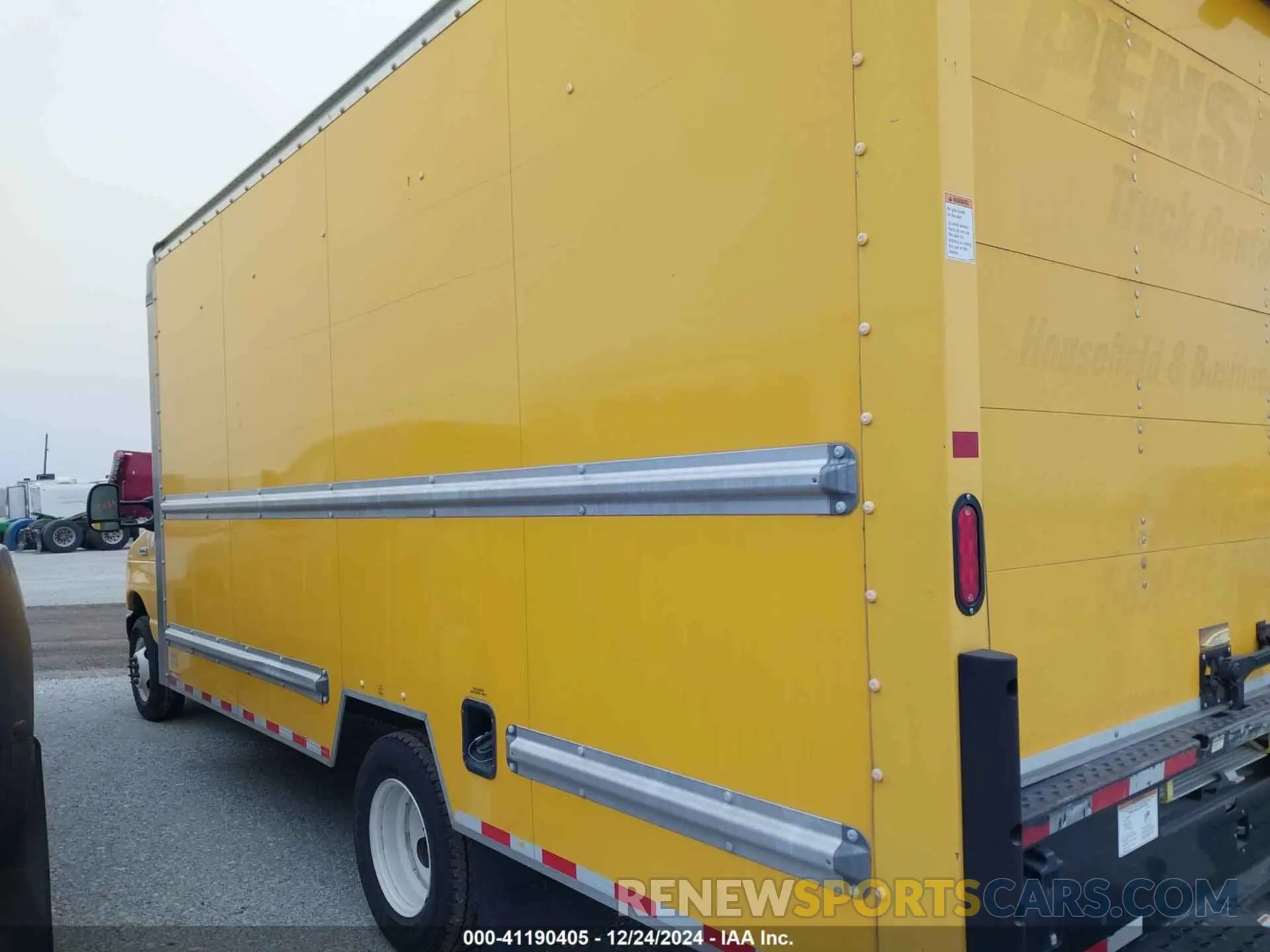 14 fotografías del automóvil dañado 1FDWE3FNXMDC10325 FORD E-350 CUTAWAY 2021
