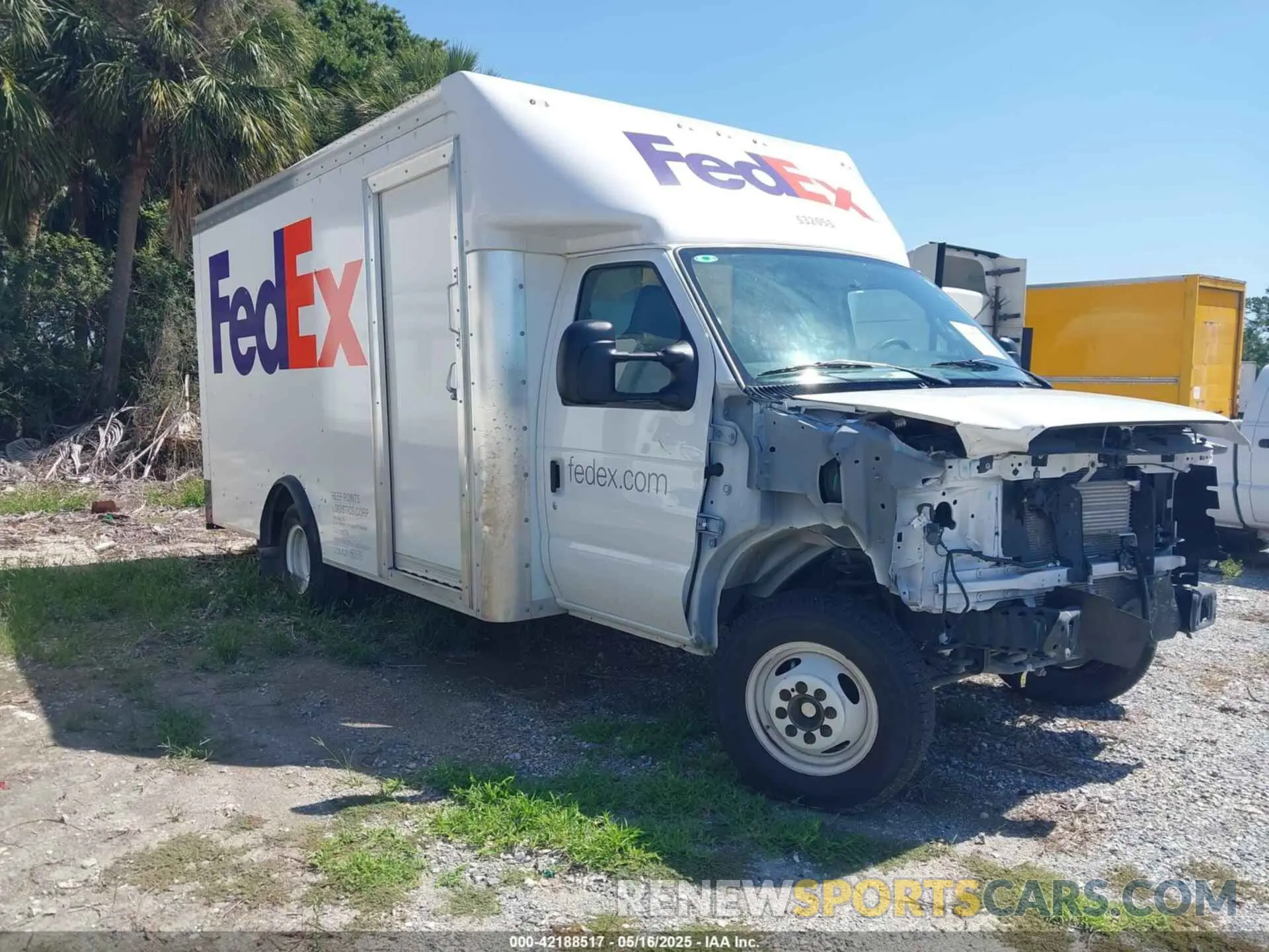 1 fotografías del automóvil dañado 1FDWE3FN1RDD45815 FORD E-350 CUTAWAY 2024