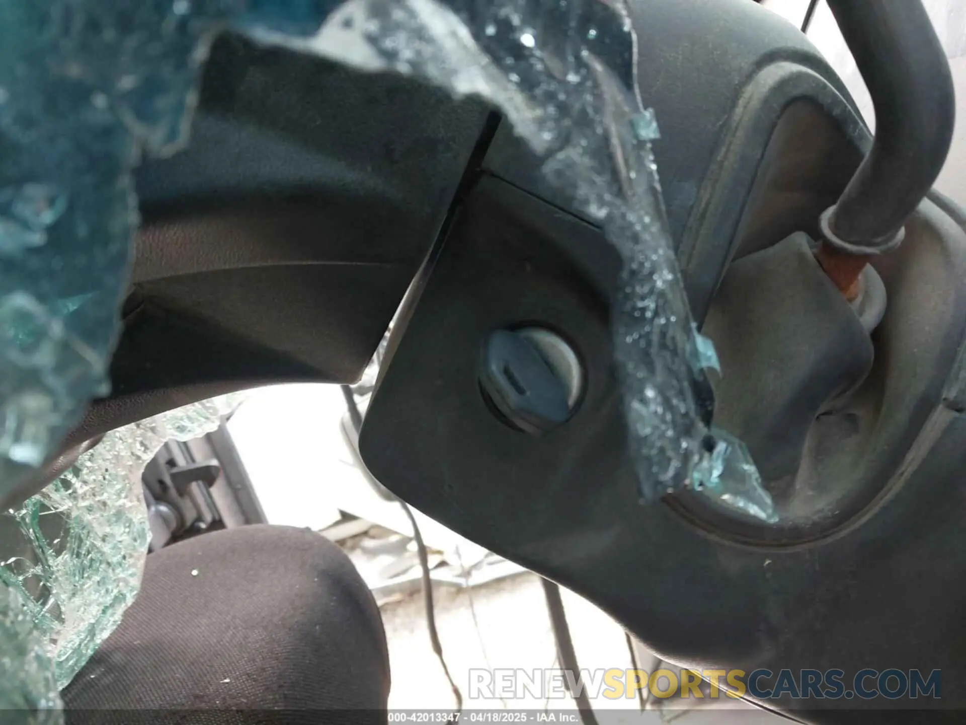 10 fotografías del automóvil dañado 1FC3E3KN1MDC21484 FORD E-350 STRIPPED 2021