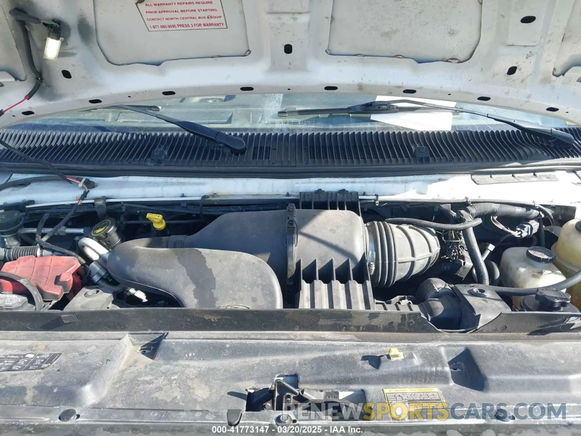 9 fotografías del automóvil dañado 1FDFE4FS2KDC60614 FORD E-450 CUTAWAY 2019