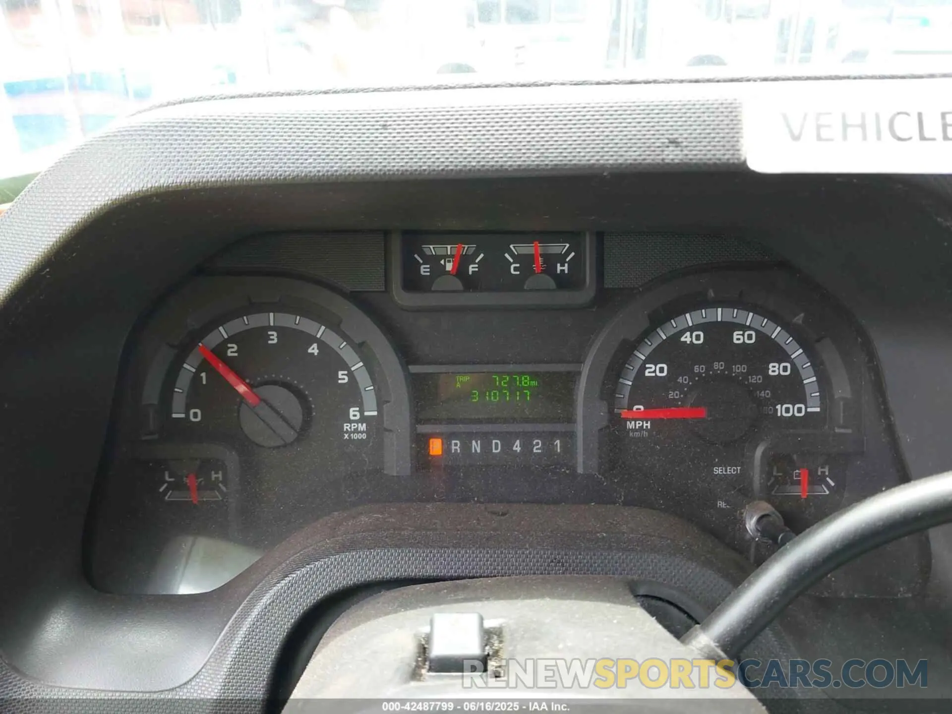5 fotografías del automóvil dañado 1FDFE4FS9KDC31028 FORD E-450 CUTAWAY 2019