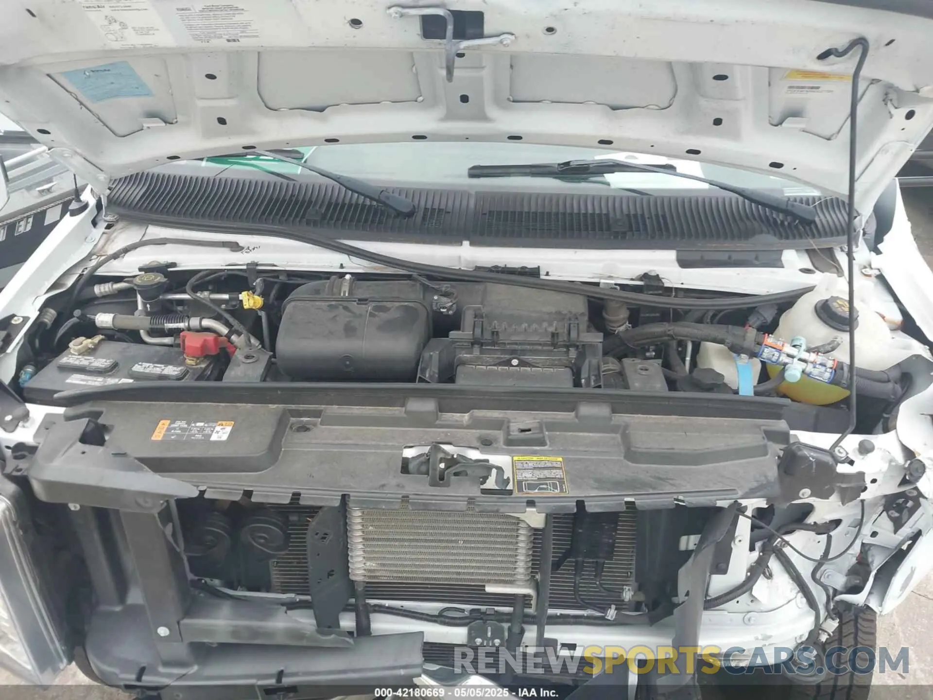 9 fotografías del automóvil dañado 1FDFE4FN5NDC21725 FORD E-450 CUTAWAY 2022