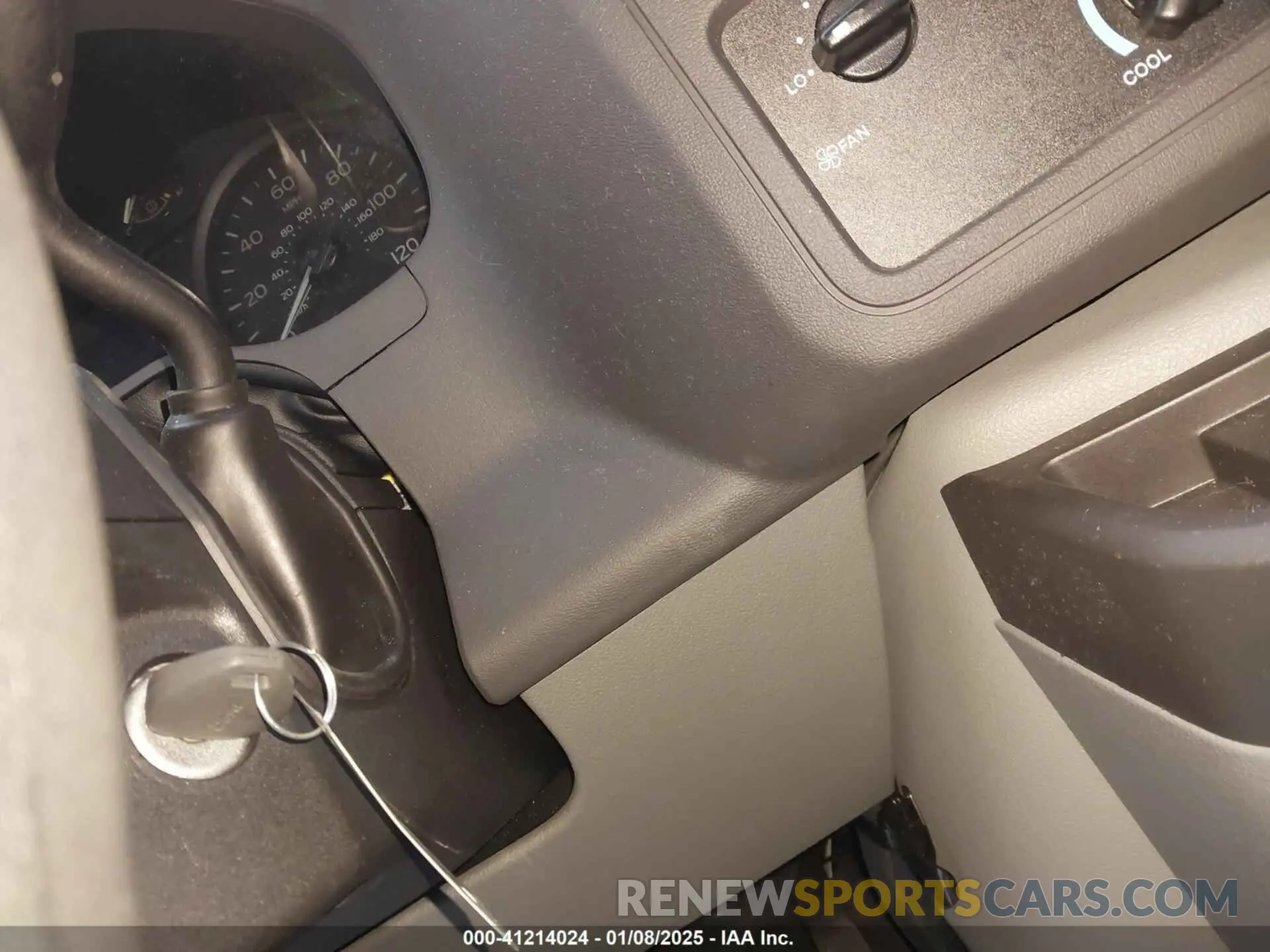10 fotografías del automóvil dañado 1FDWE4FK1PDD26514 FORD E-450 CUTAWAY 2023