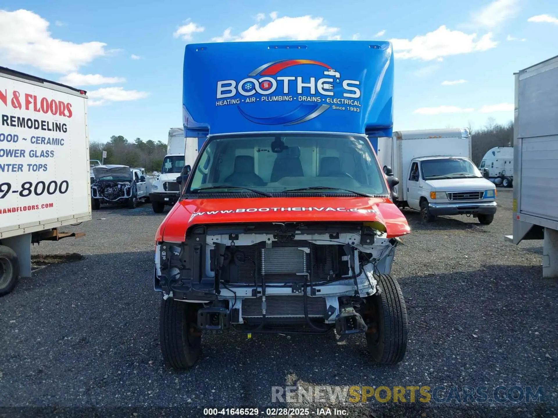 12 fotografías del automóvil dañado 1FDXE4FN8PDD20742 FORD E-450 CUTAWAY 2023
