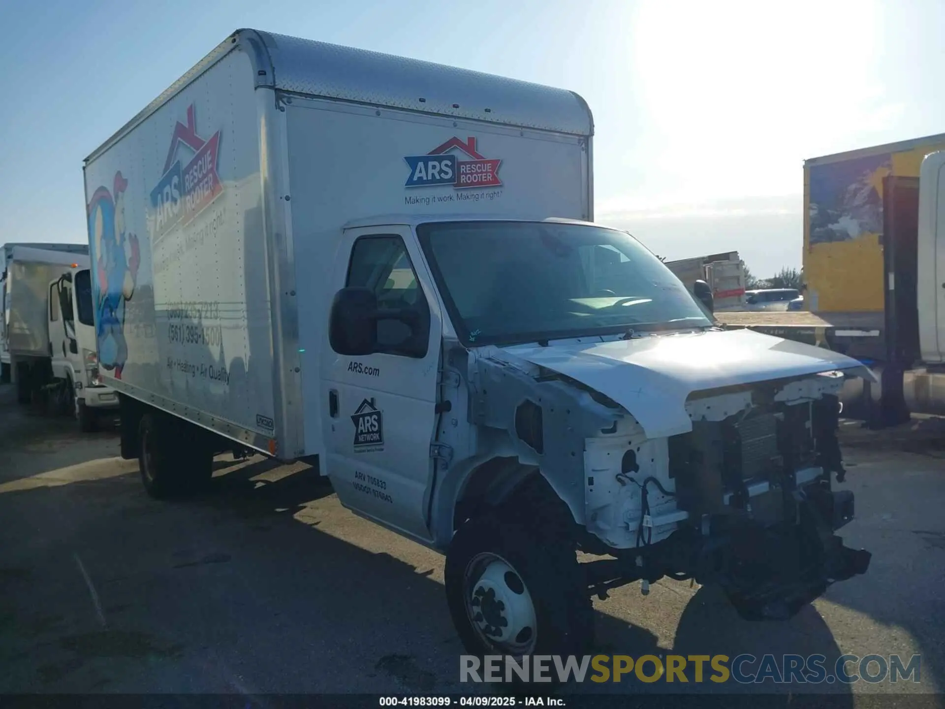 1 fotografías del automóvil dañado 1FDXE4FN9RDD08098 FORD E-450 CUTAWAY 2024