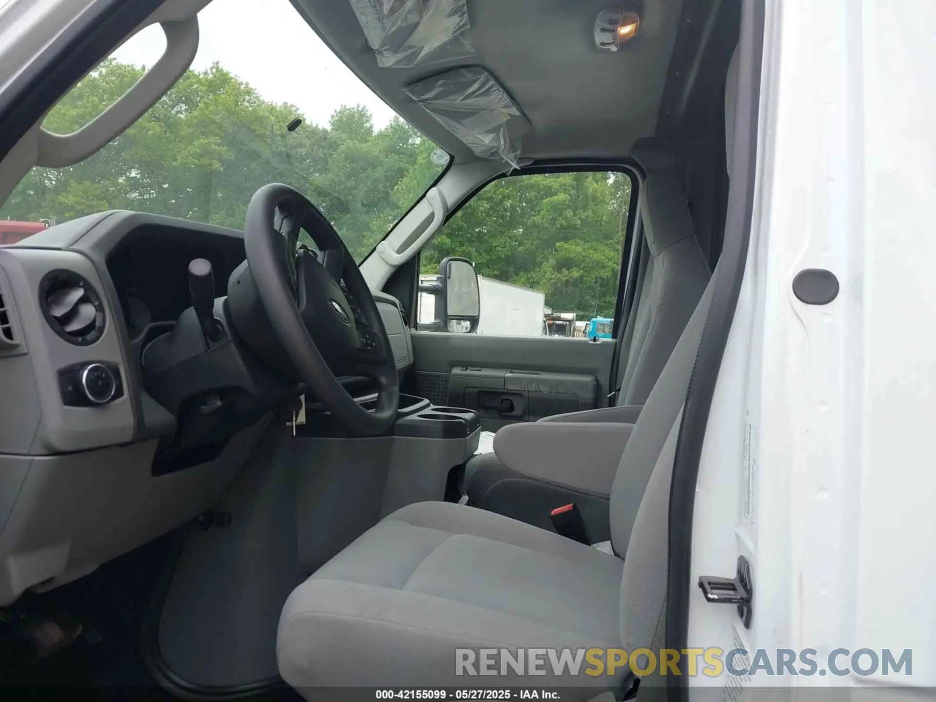 7 fotografías del automóvil dañado 1FDXE4FNXSDD07192 FORD E-450 CUTAWAY 2025