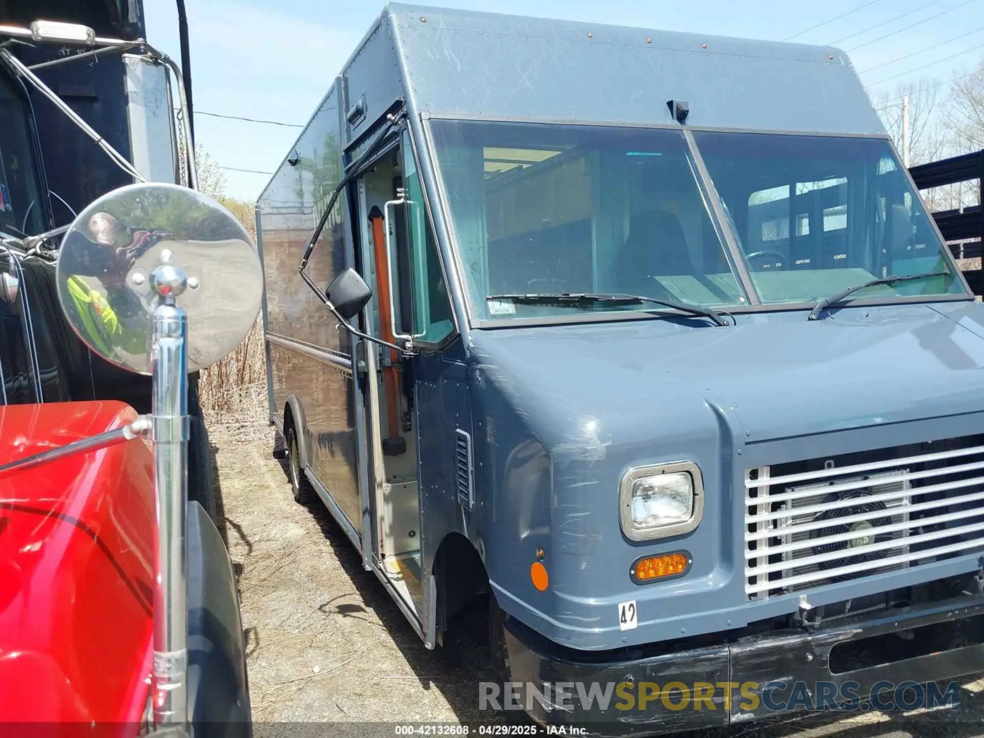 1 fotografías del automóvil dañado 1FC3E4K63KDC48097 FORD E-450 STRIPPED 2019