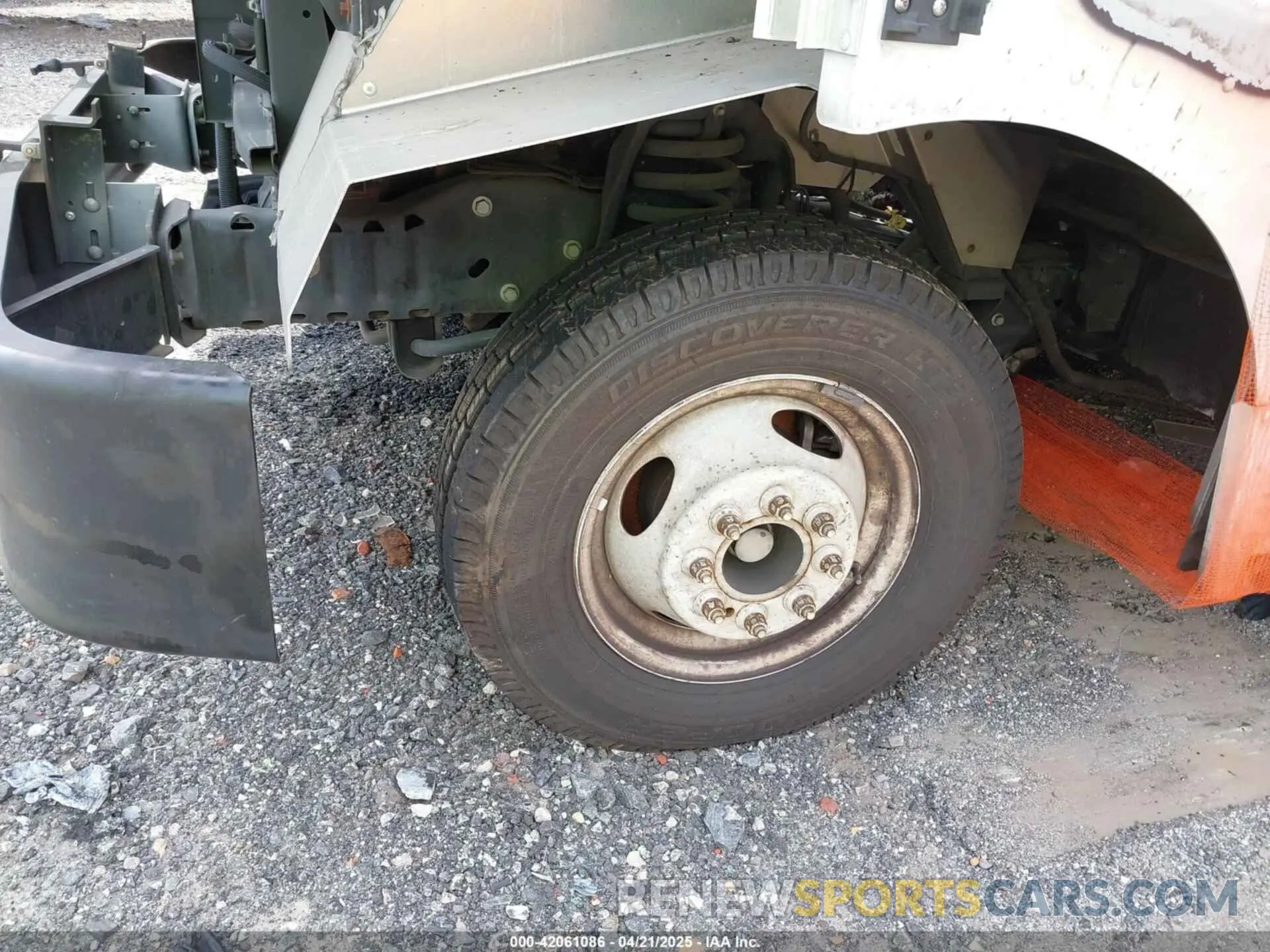 17 fotografías del automóvil dañado 1FC4E4KN5PDD09209 FORD E-450 STRIPPED 2023