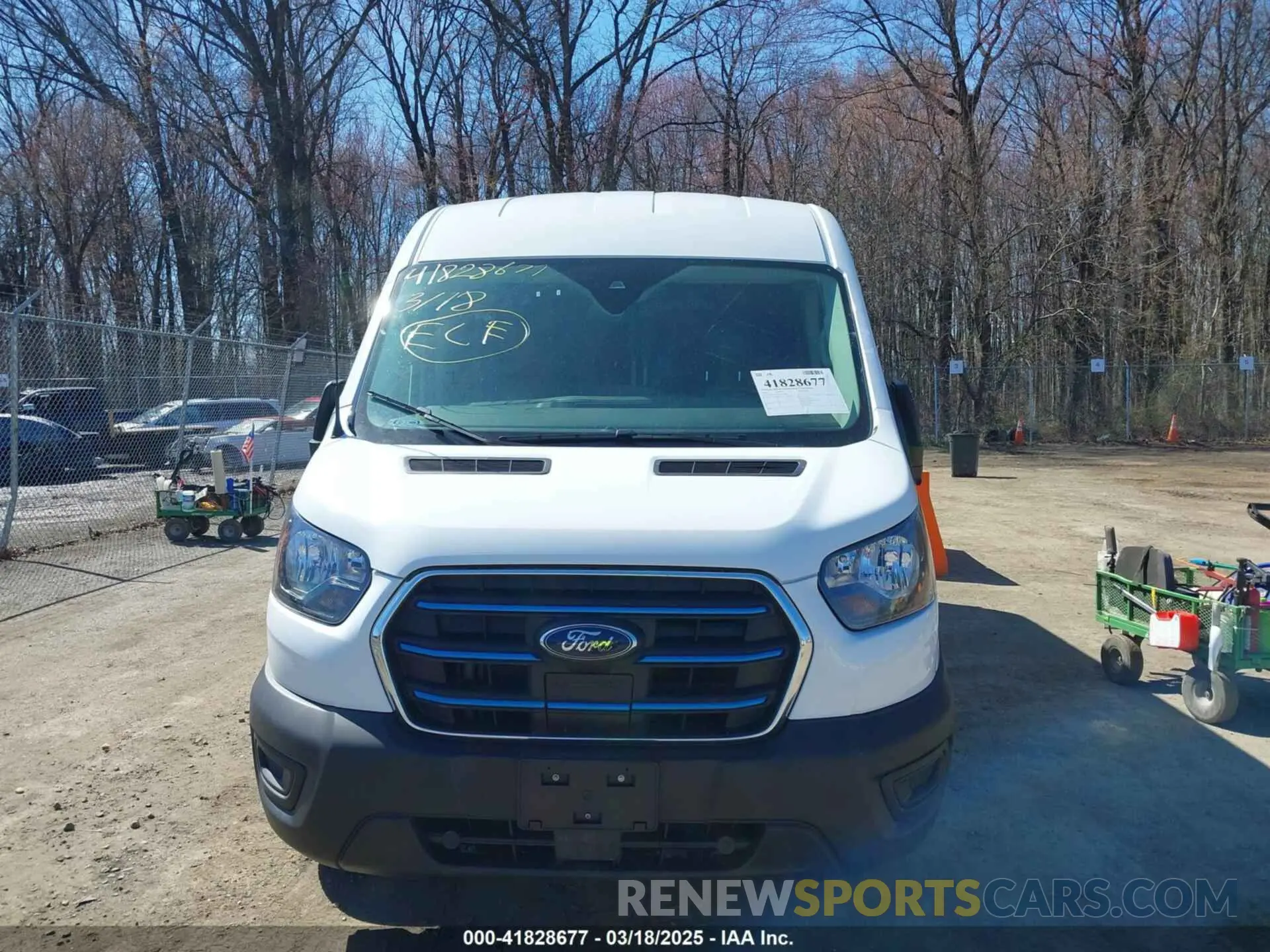 12 fotografías del automóvil dañado 1FTBW9CK0NKA63300 FORD E-TRANSIT-350 2022