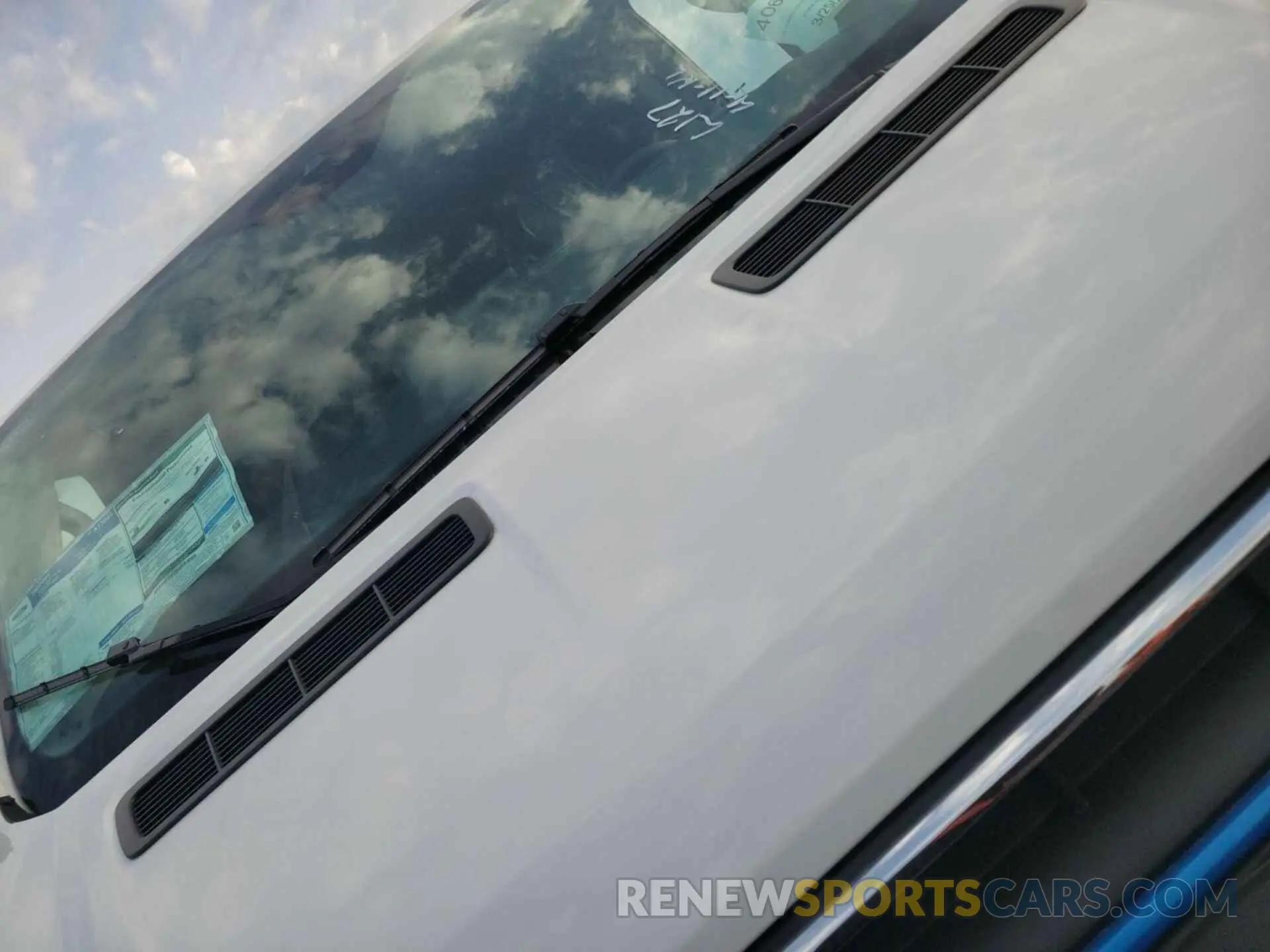 6 fotografías del automóvil dañado 1FTBW1YM6SKA13055 FORD E-TRANSIT-350 2025
