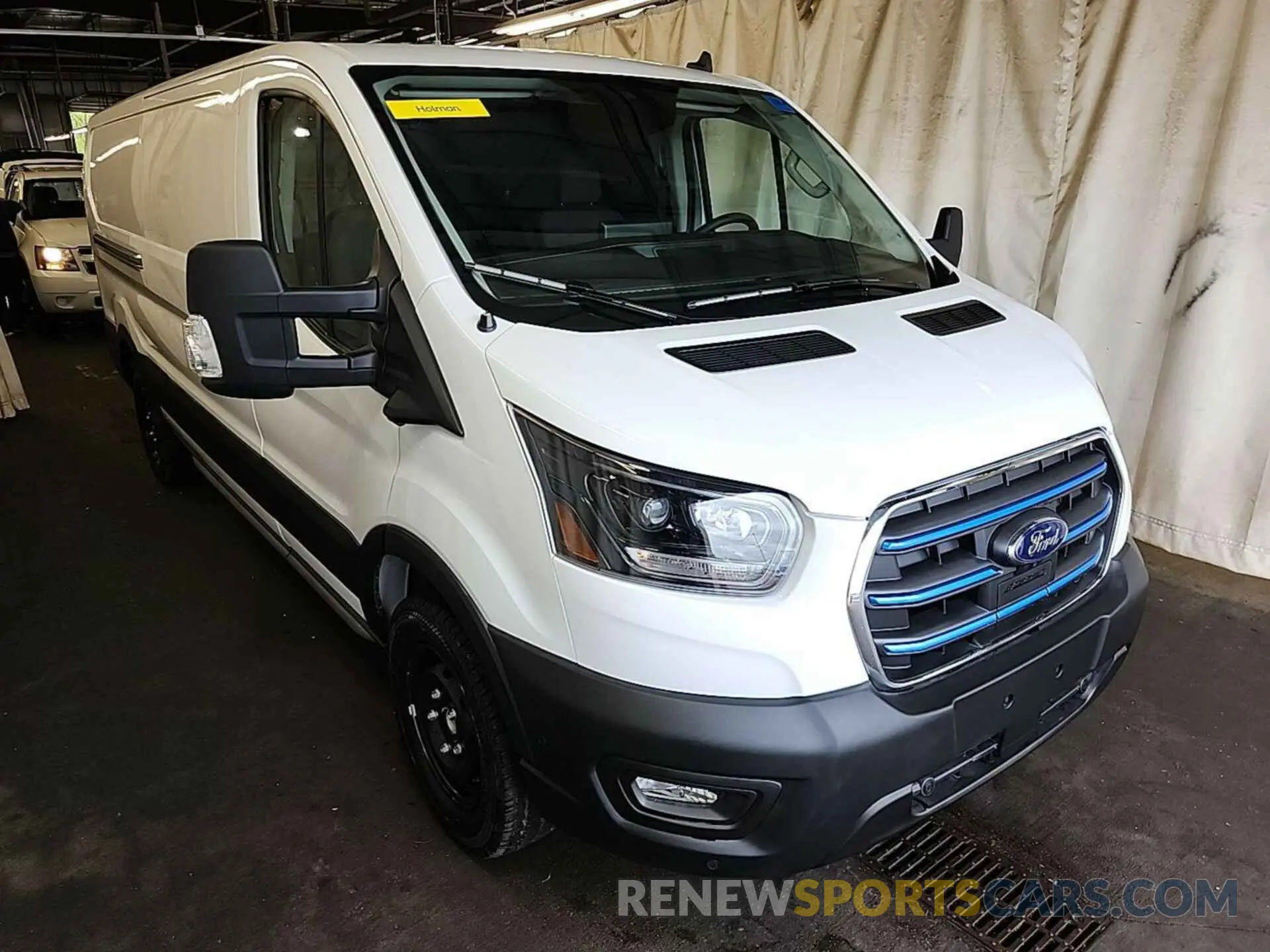 15 fotografías del automóvil dañado 1FTBW1YM7SKA12917 FORD E-TRANSIT-350 2025