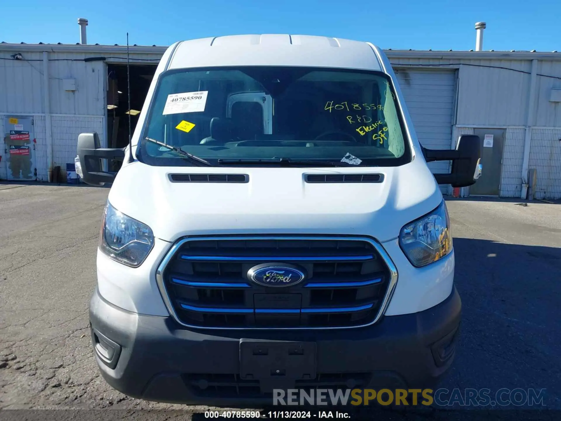 12 fotografías del automóvil dañado 1FTBW9CK0NKA50238 FORD E-TRANSIT-350 CARGO VAN 2022