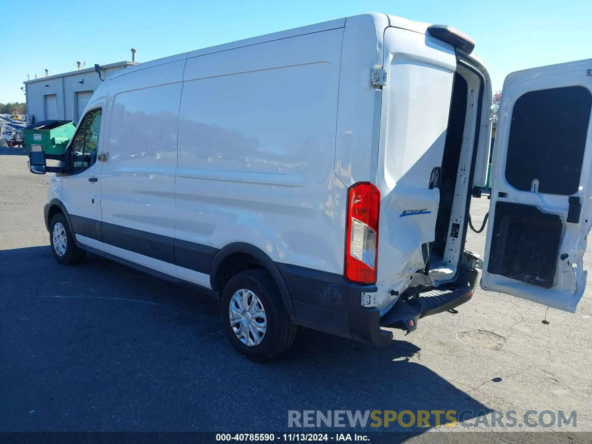 3 fotografías del automóvil dañado 1FTBW9CK0NKA50238 FORD E-TRANSIT-350 CARGO VAN 2022