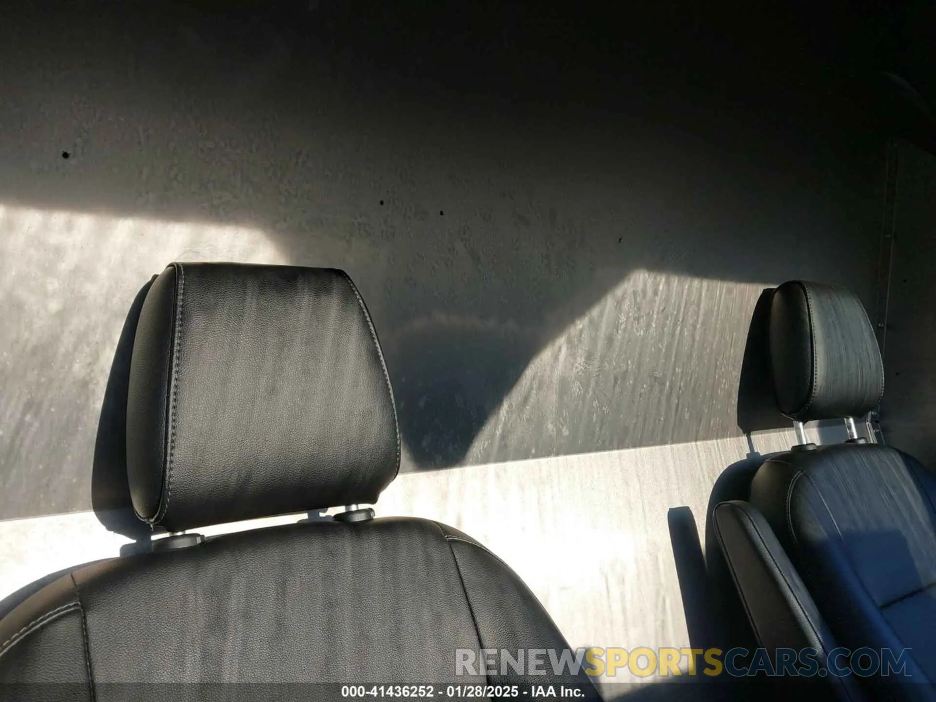 22 fotografías del automóvil dañado 1FTBW3XK6PKA16296 FORD E-TRANSIT-350 CARGO VAN 2023