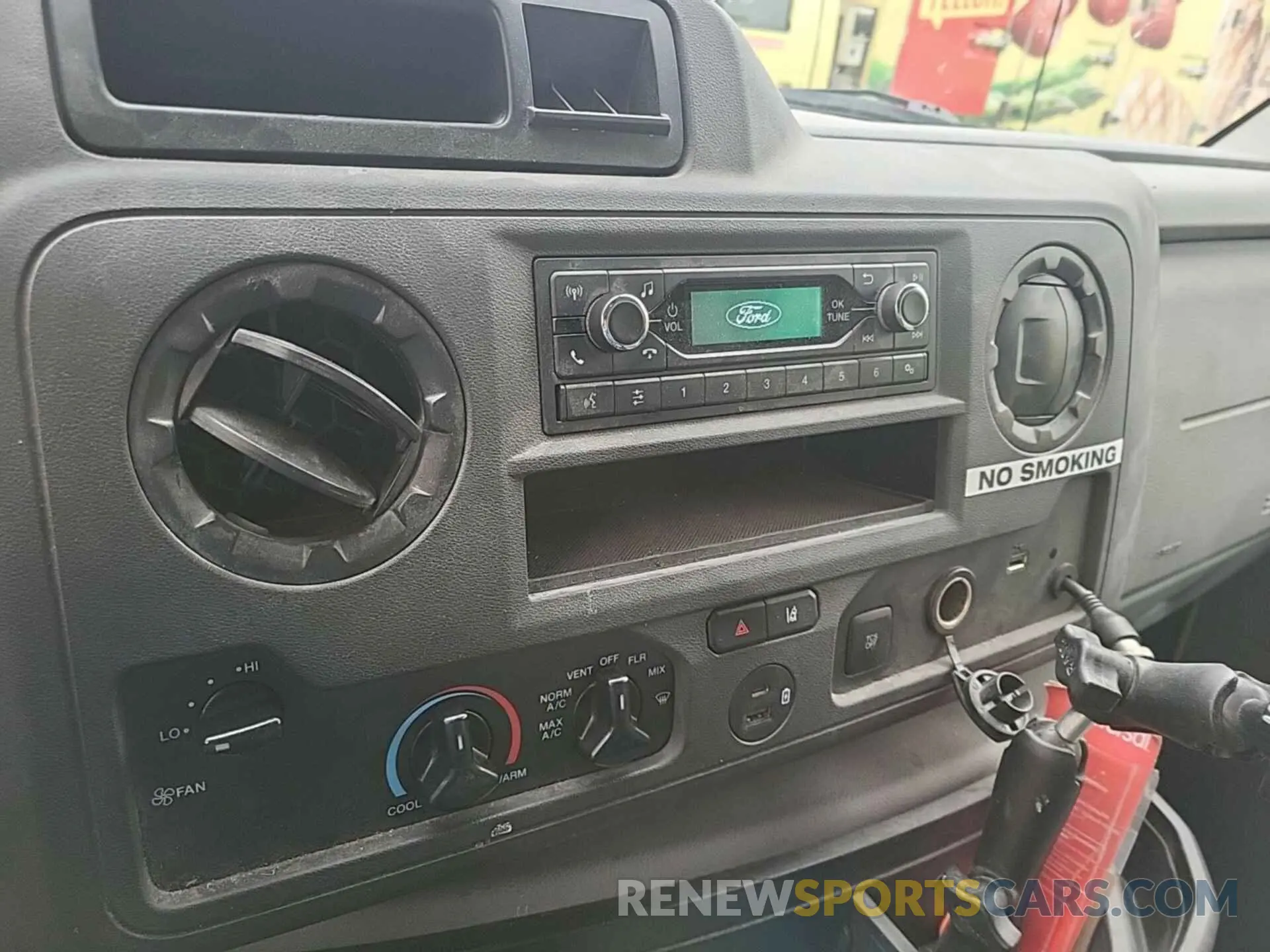 18 fotografías del automóvil dañado 1FDXE4FN7MDC34432 FORD ECONOLINE 2021