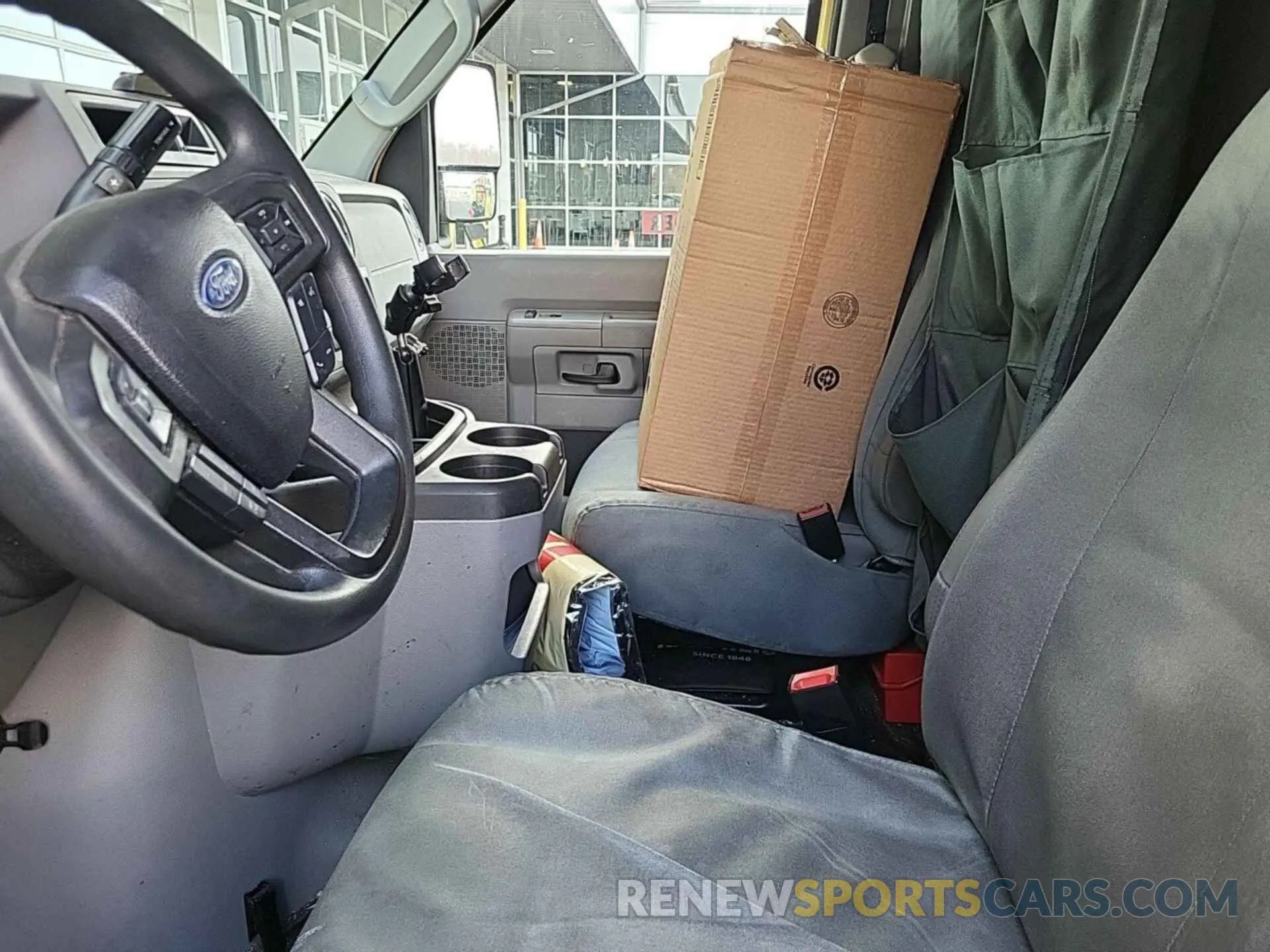 16 fotografías del automóvil dañado 1FDXE4FN8MDC34360 FORD ECONOLINE 2021