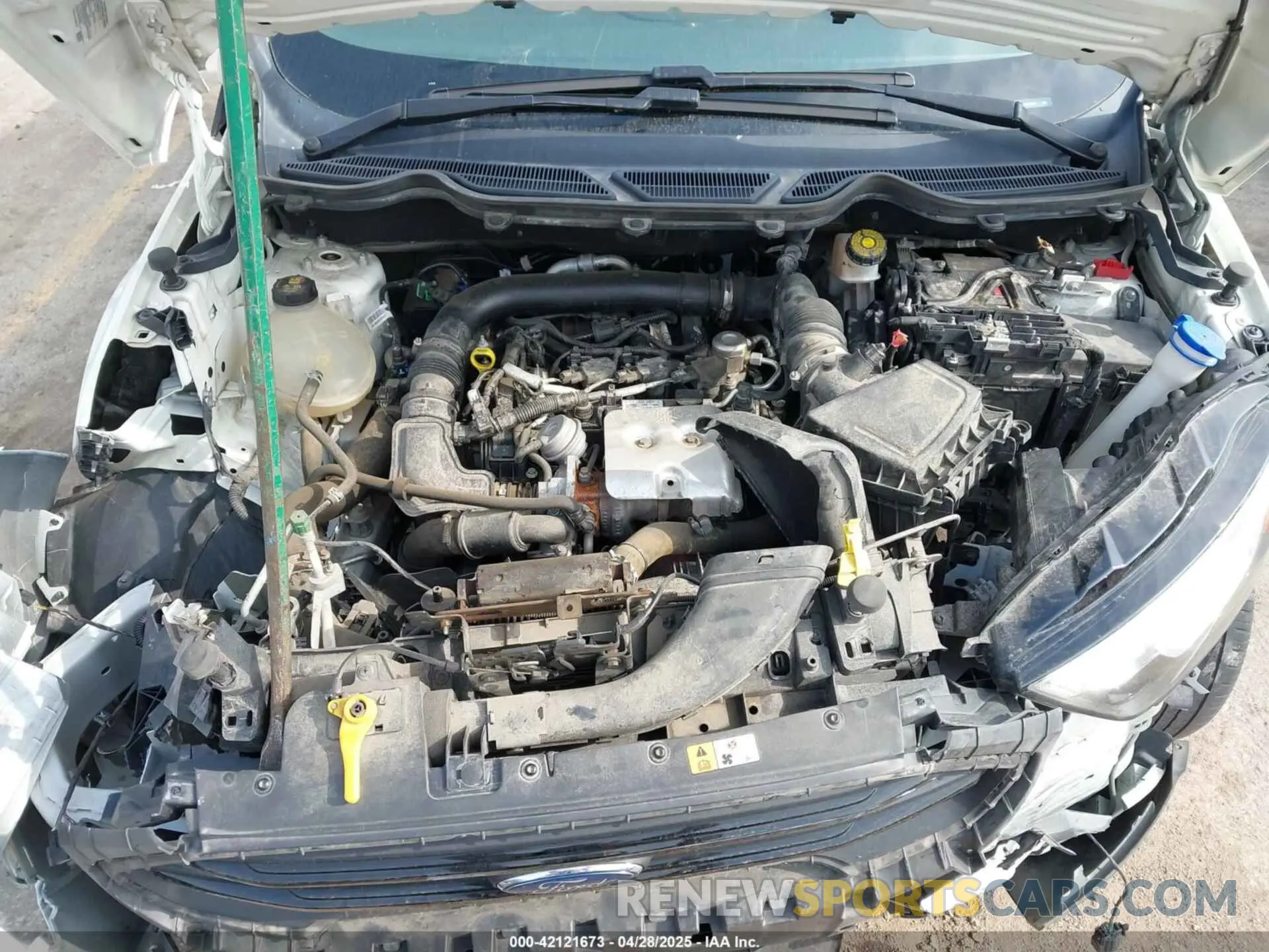 10 fotografías del automóvil dañado MAJ3S2FE2KC309398 FORD ECOSPORT 2019
