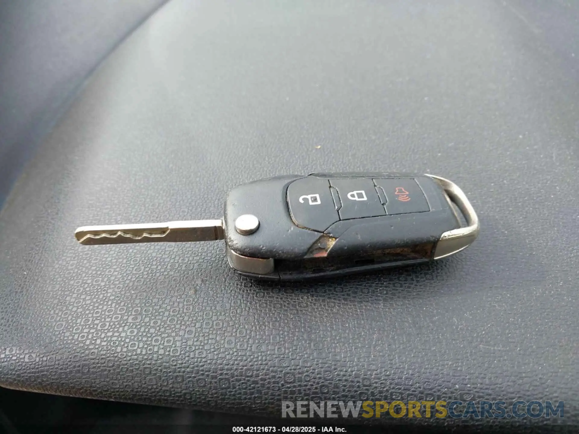 11 fotografías del automóvil dañado MAJ3S2FE2KC309398 FORD ECOSPORT 2019