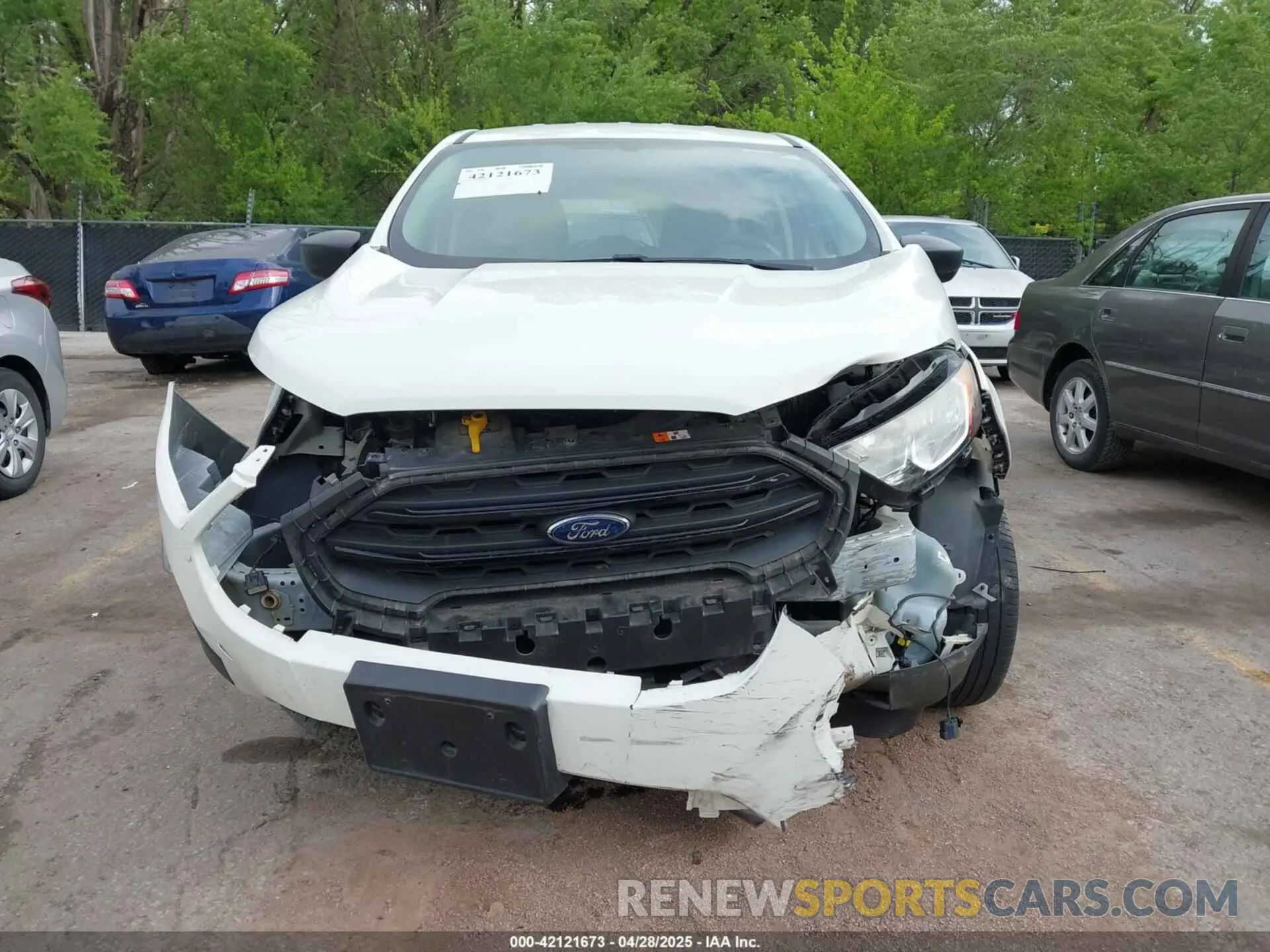 13 fotografías del automóvil dañado MAJ3S2FE2KC309398 FORD ECOSPORT 2019