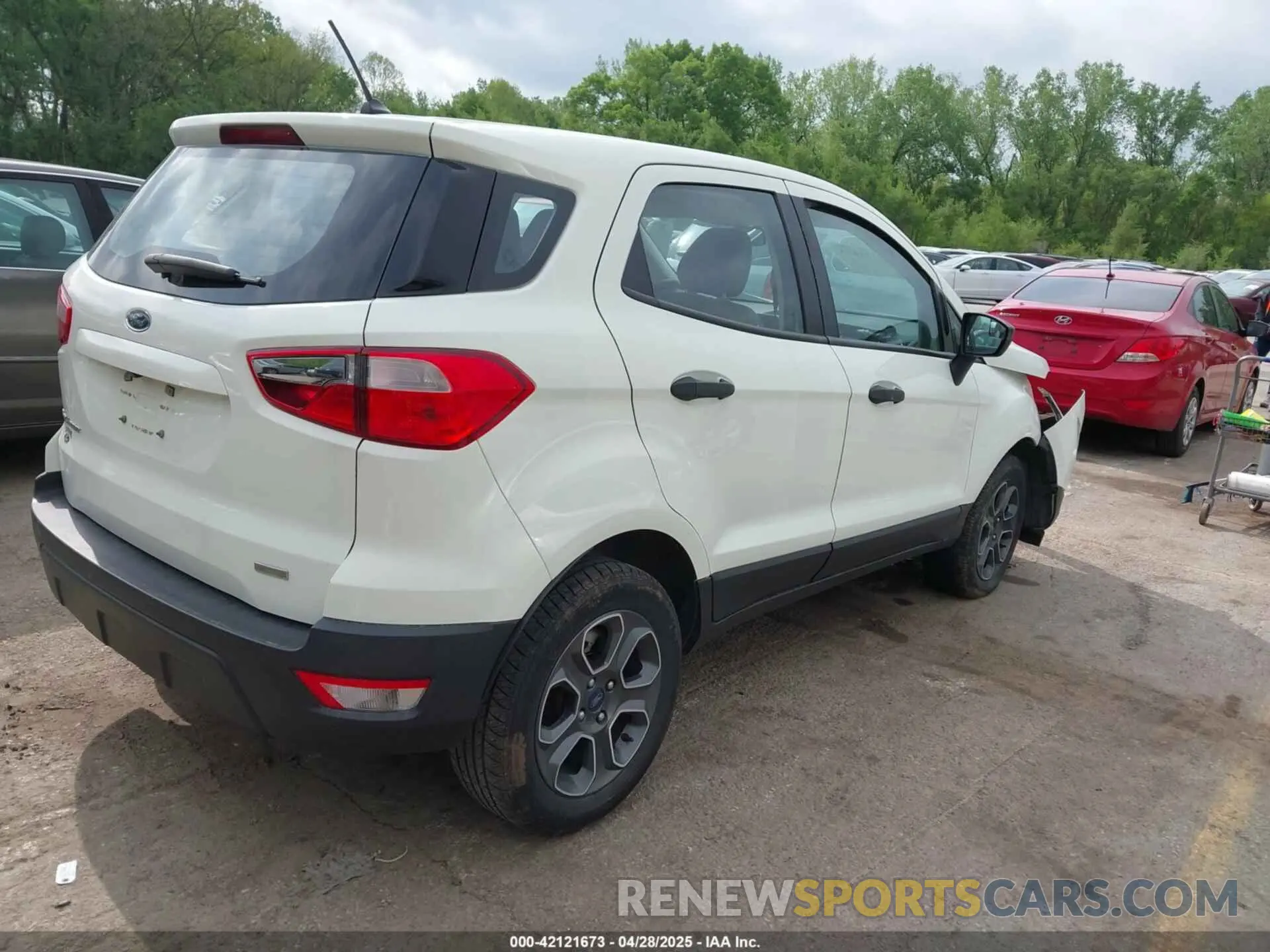 4 fotografías del automóvil dañado MAJ3S2FE2KC309398 FORD ECOSPORT 2019