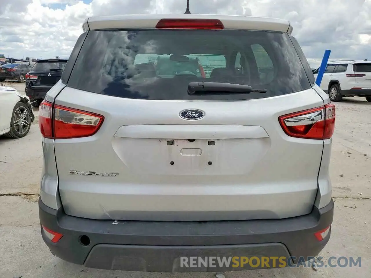 6 fotografías del automóvil dañado MAJ3S2FE3KC268909 FORD ECOSPORT 2019