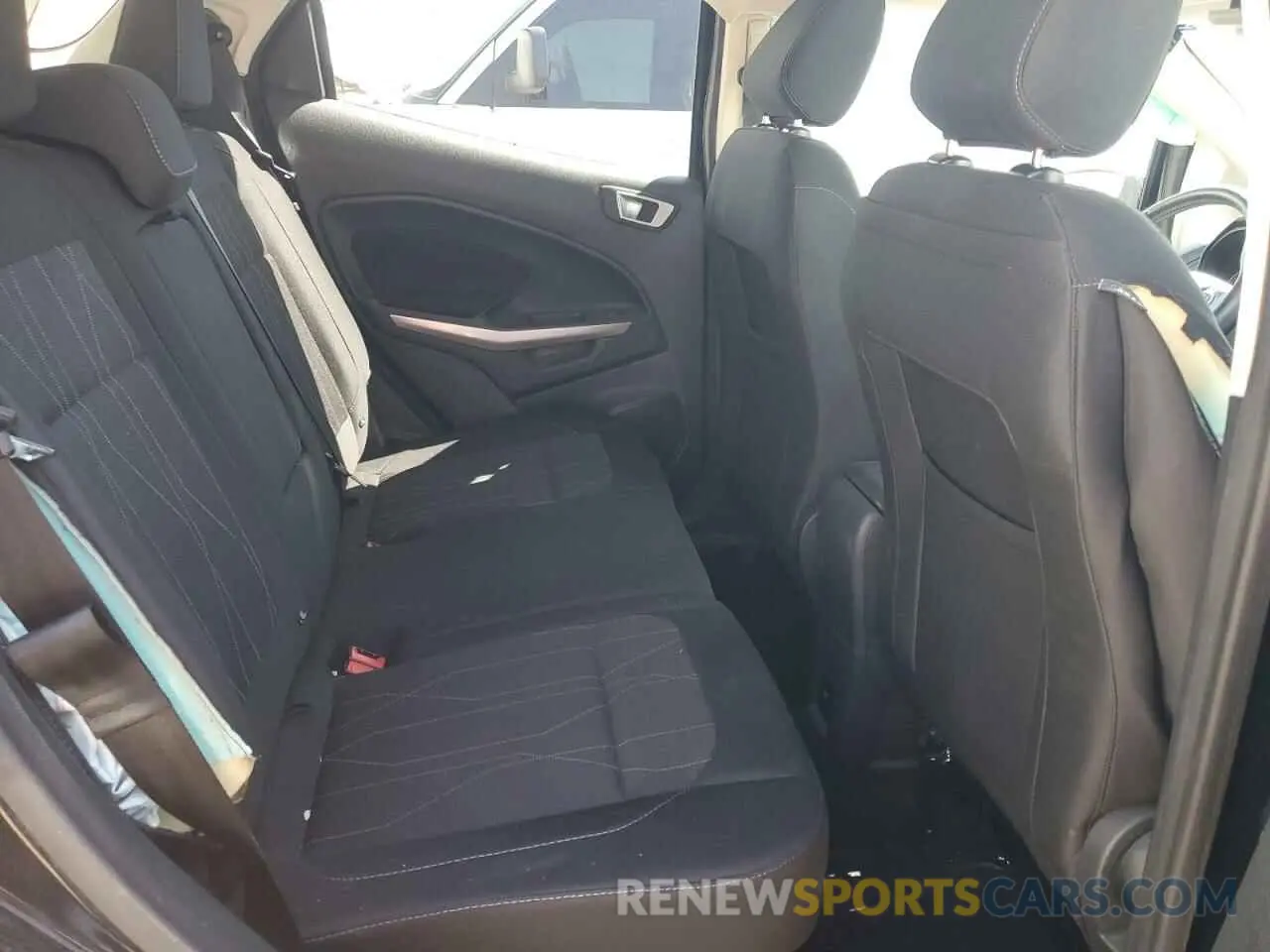 11 fotografías del automóvil dañado MAJ3S2GE0KC261589 FORD ECOSPORT 2019
