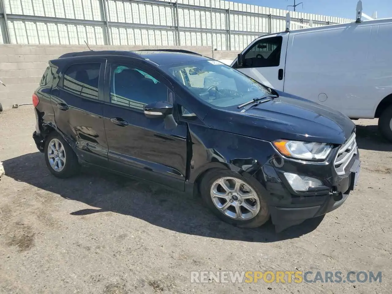 4 fotografías del automóvil dañado MAJ3S2GE0KC261589 FORD ECOSPORT 2019