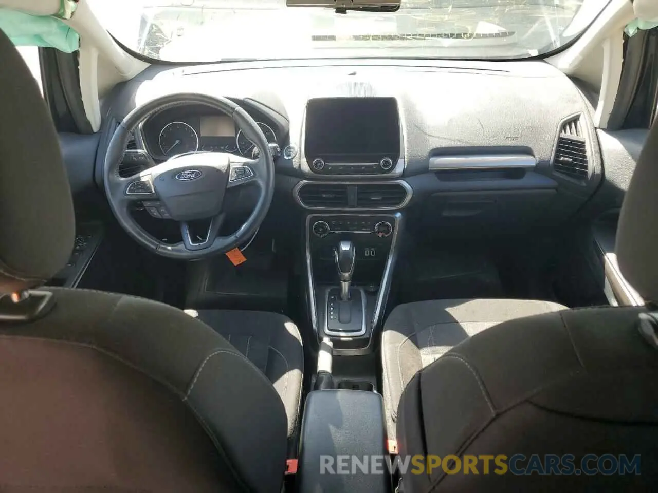 8 fotografías del automóvil dañado MAJ3S2GE0KC261589 FORD ECOSPORT 2019