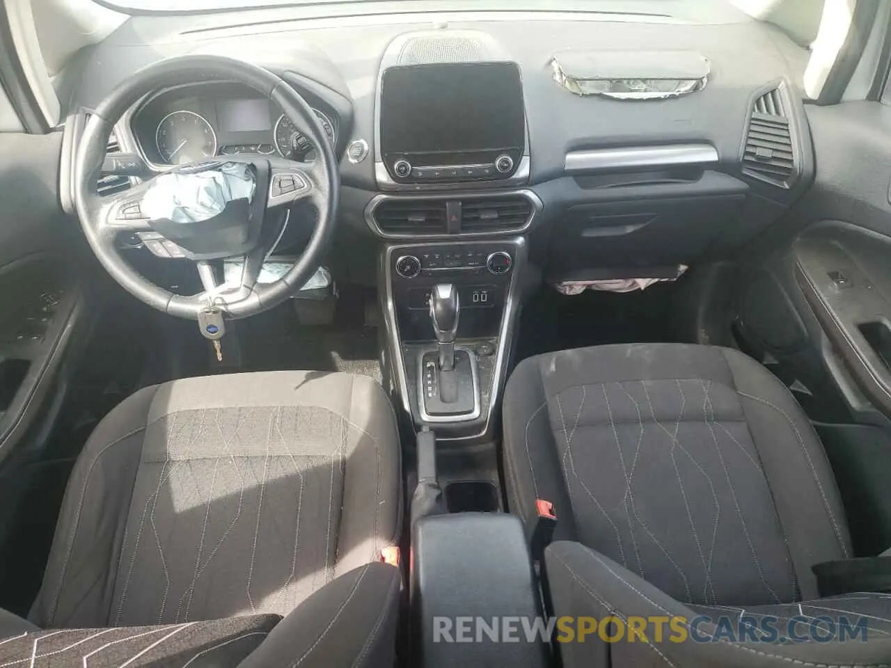 8 fotografías del automóvil dañado MAJ3S2GE0KC270745 FORD ECOSPORT 2019