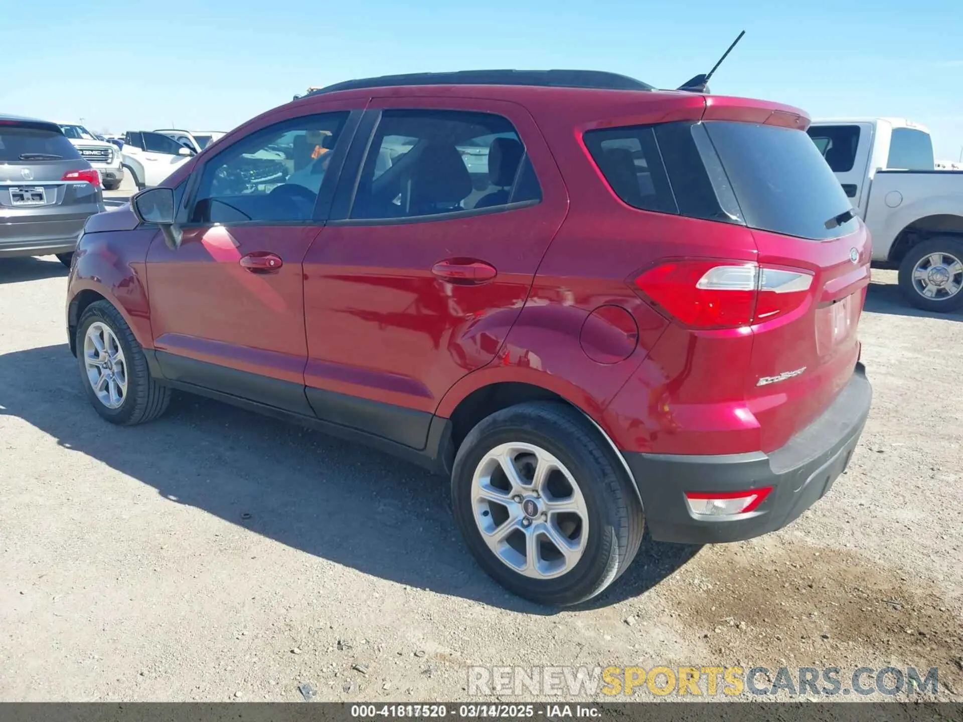3 fotografías del automóvil dañado MAJ3S2GE0KC294060 FORD ECOSPORT 2019