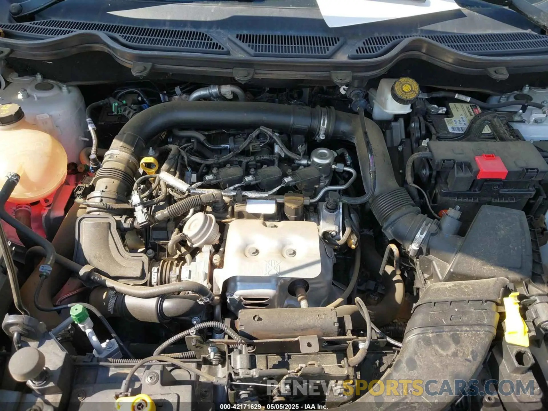 10 fotografías del automóvil dañado MAJ3S2GE1KC273928 FORD ECOSPORT 2019