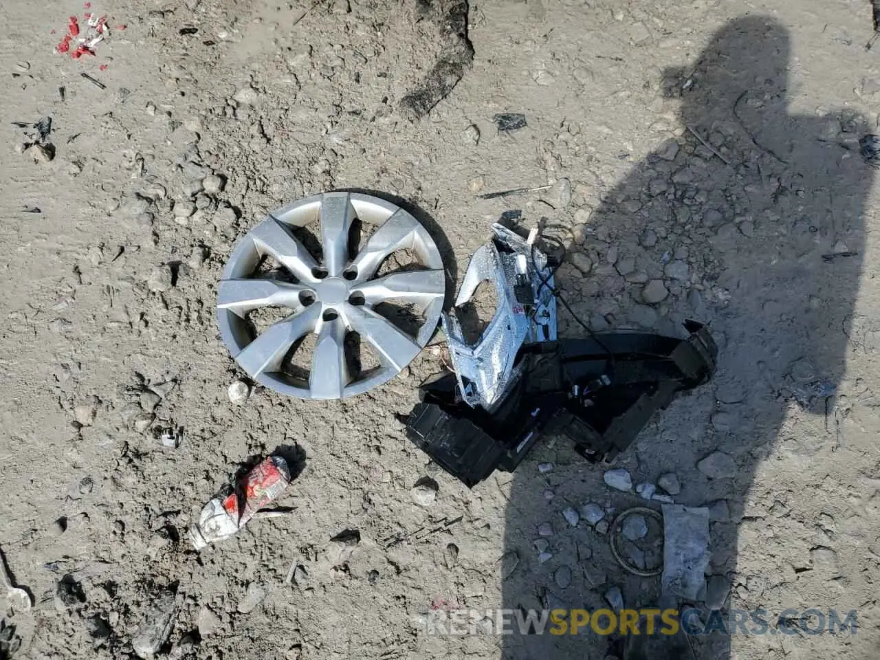13 fotografías del automóvil dañado MAJ3S2GE1KC284928 FORD ECOSPORT 2019