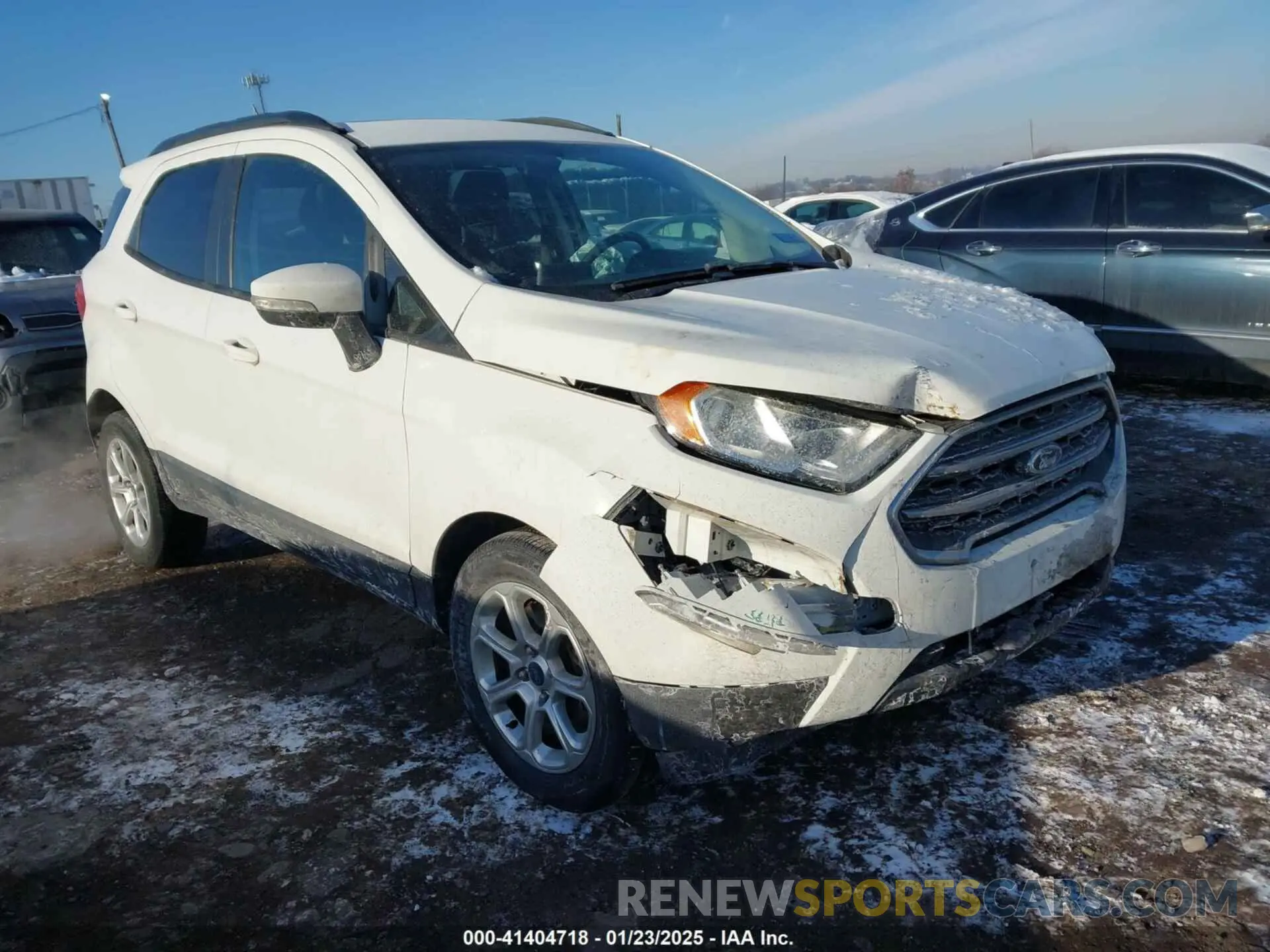 12 fotografías del automóvil dañado MAJ3S2GE2KC257737 FORD ECOSPORT 2019