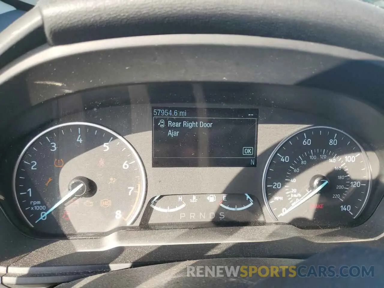 9 fotografías del automóvil dañado MAJ3S2GE2KC258435 FORD ECOSPORT 2019