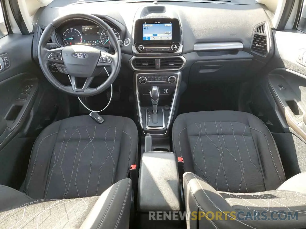 8 fotografías del automóvil dañado MAJ3S2GE2KC277311 FORD ECOSPORT 2019